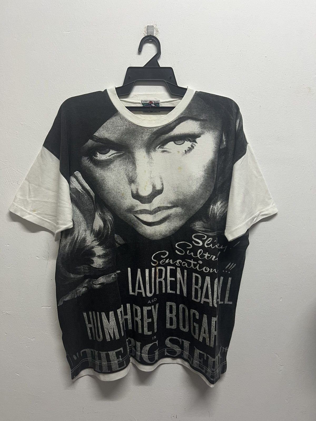 Vintage Vintage 80’s Lauren Ball Movie Tee Size US XL / EU 56 / 4 - 1 Thumbnail