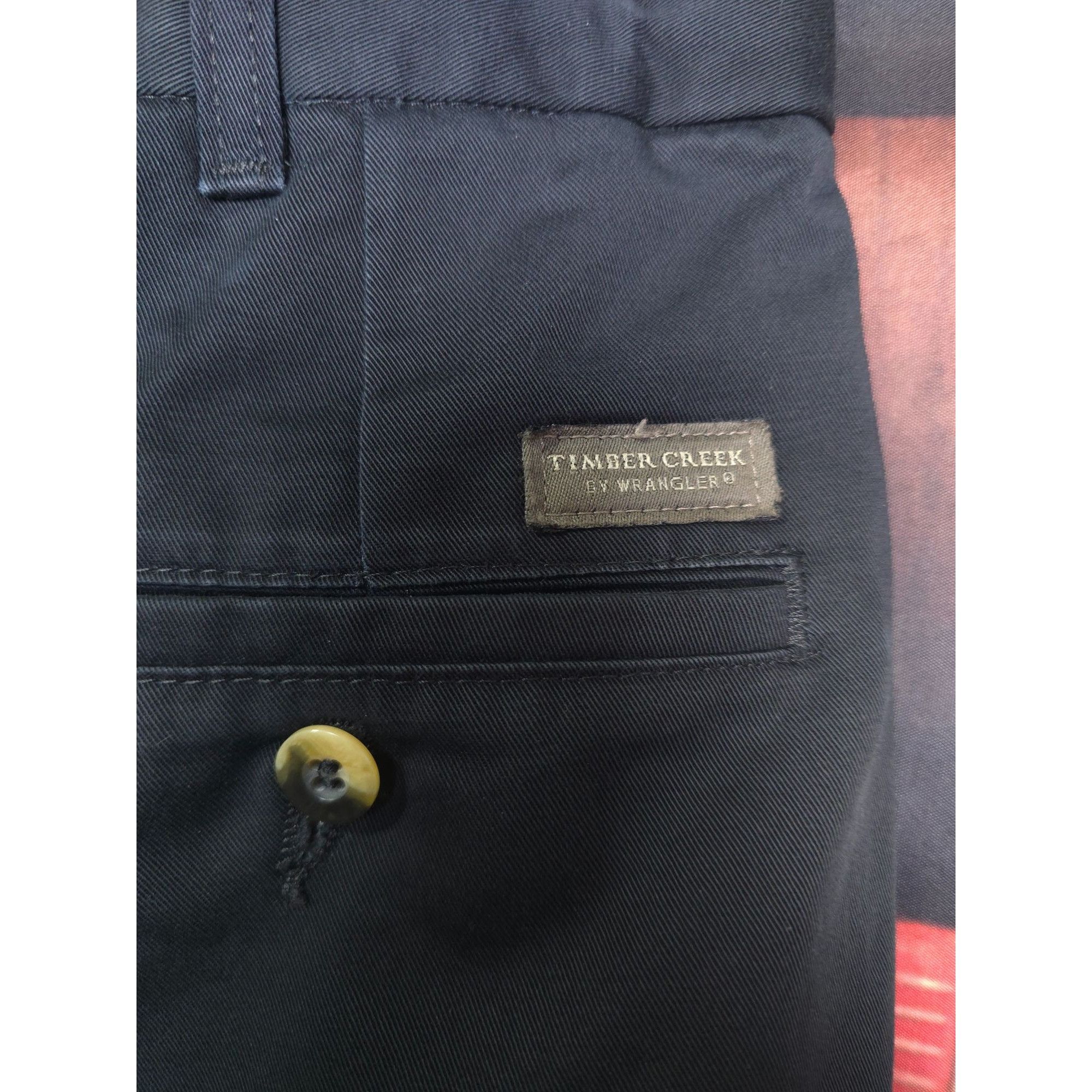 Wrangler Timber Creek By Wrangler Men's Black Pleated Chino expandabl Size US 34 / EU 50 - 6 Thumbnail