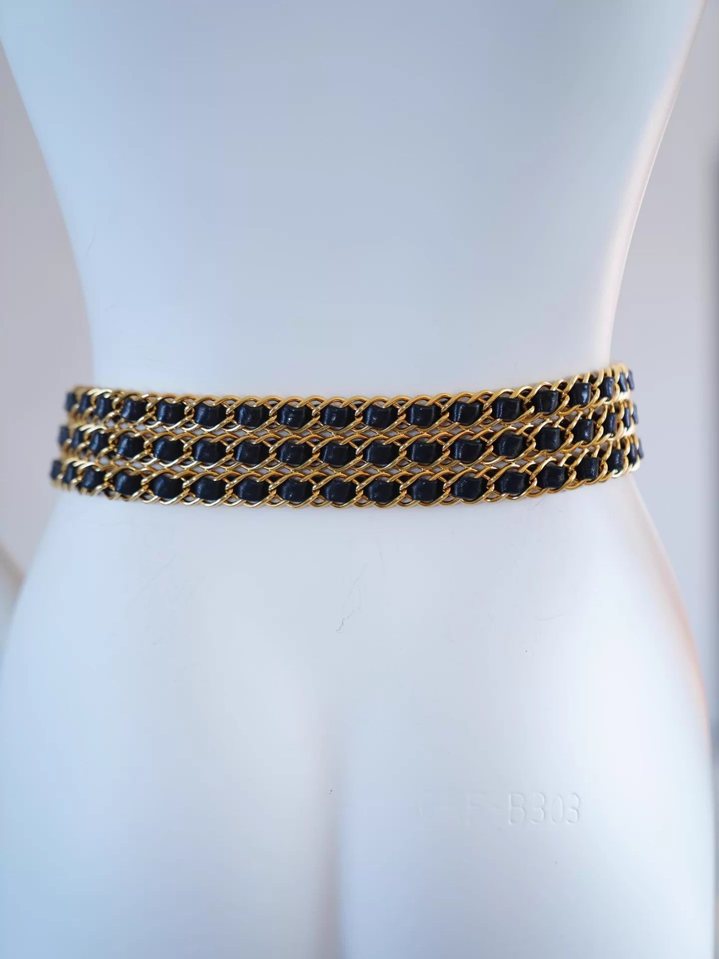 Chanel Chanel Vintage Runway 3-Layer Black Gold Leather Belt Size ONE SIZE - 4 Thumbnail