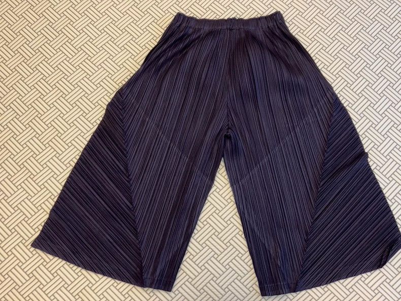 Other Issey Miyake size:3 Black pleated irregular-shaped pants Size 31" - 2 Thumbnail