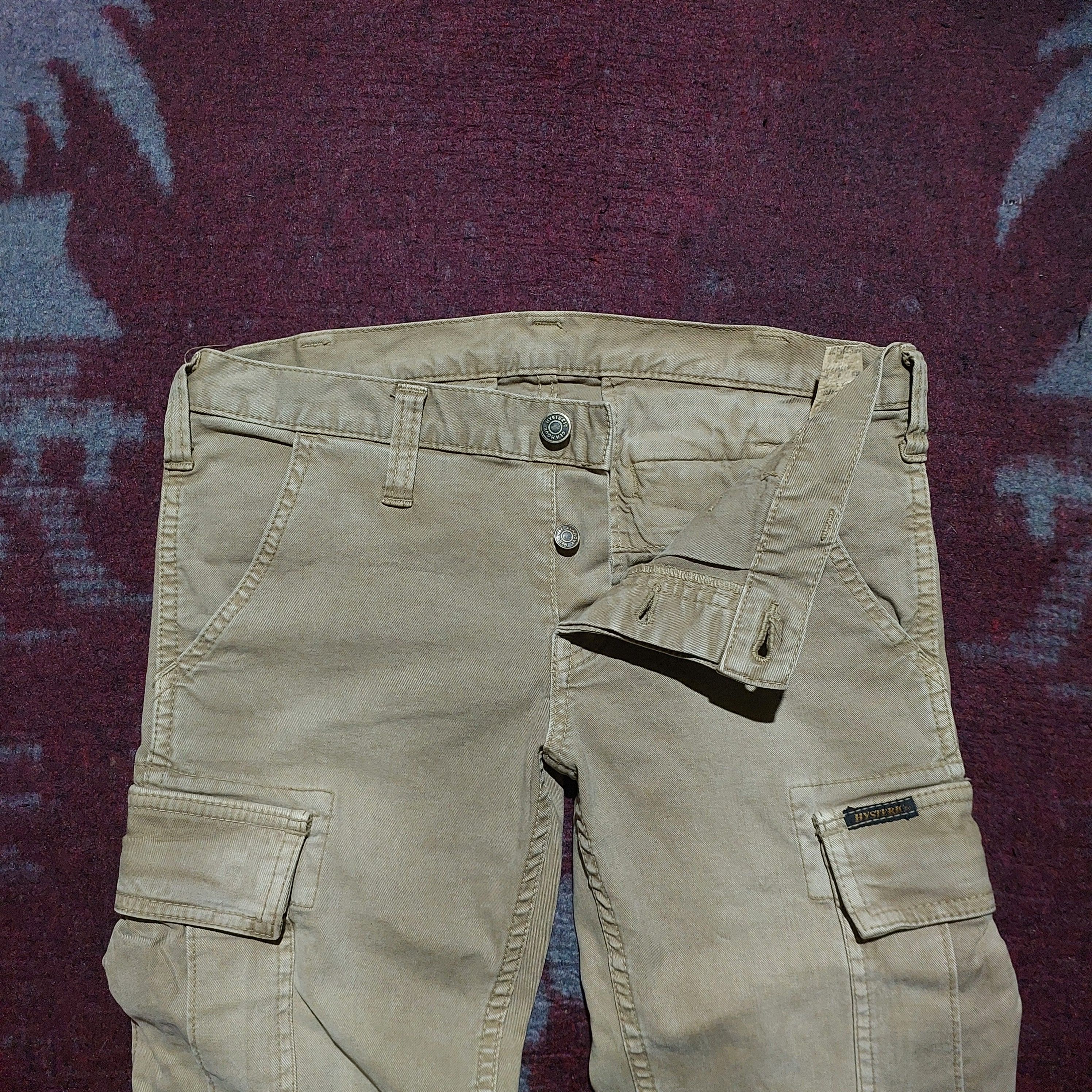 Hysteric Glamour Hysteric Glamour short cargo pants Size US 30 / EU 46 - 4 Thumbnail