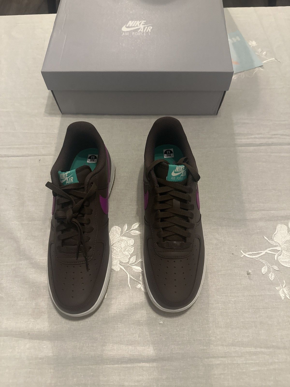 Nike Nike Air Forces 1 '07 Baroque Brown/Vivid Purple Size US 9.5 / EU 42-43 - 4 Thumbnail