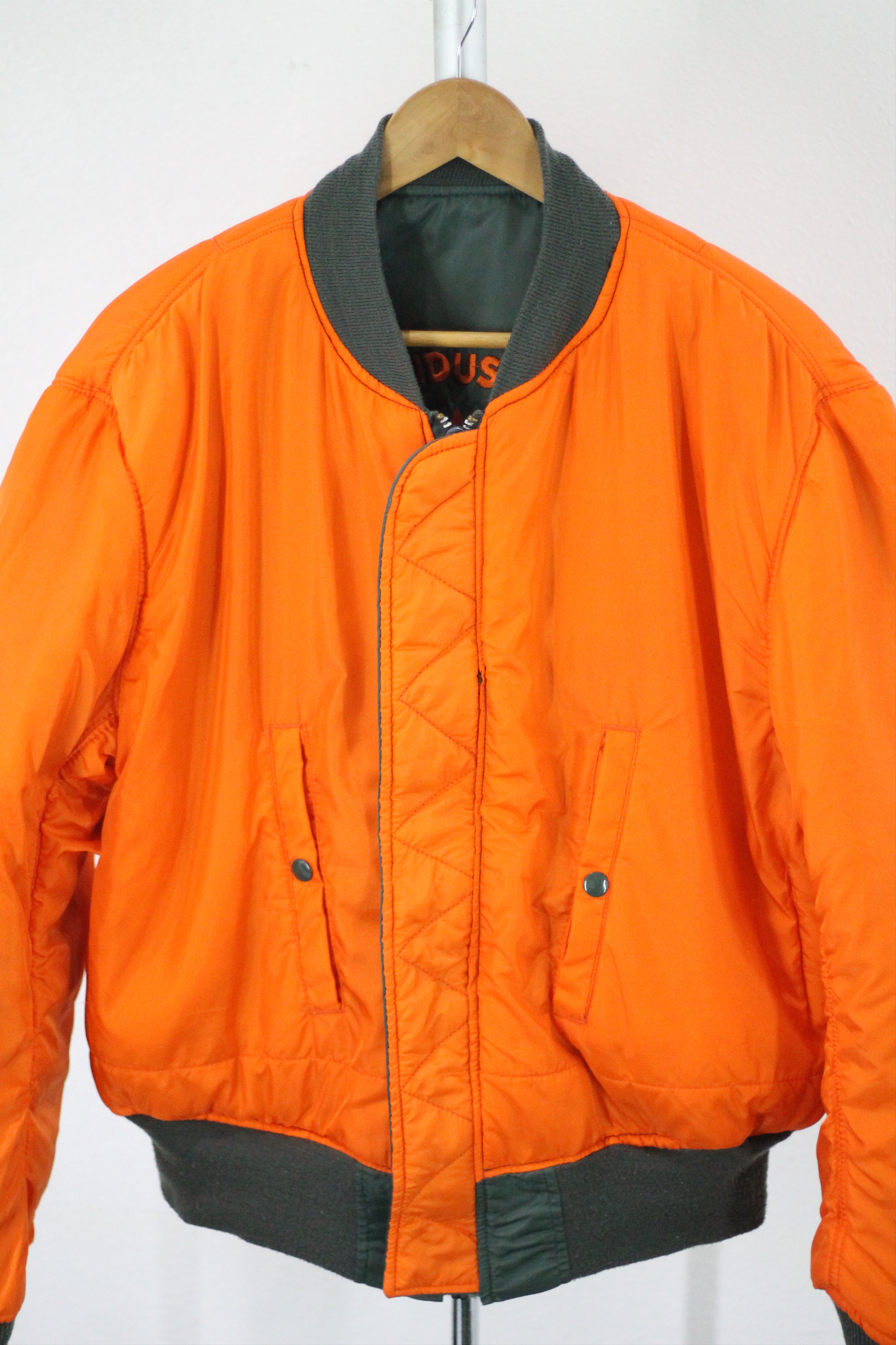 Alpha Industries Vintage ALPHA INDUSTRIES Reversible Bomber Jacket. Size US XL / EU 56 / 4 - 11 Thumbnail
