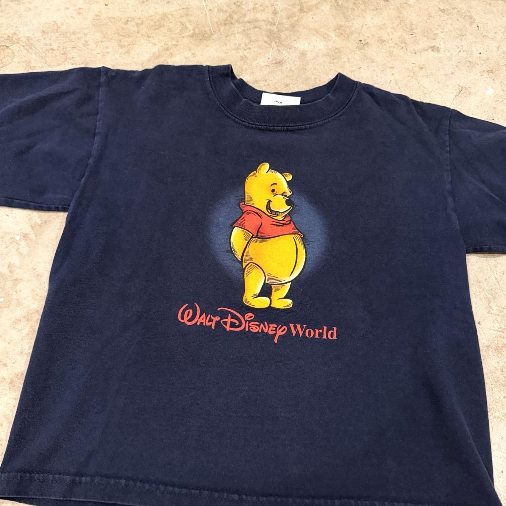 Disney VINTAGE Disney Winnie the Pooh Crew Neck Tee Shirt Blue Sz Small Men Shirt Pooh Logo 90s Disney Graphic Tee Size US S / EU 44-46 / 1 - 5 Thumbnail