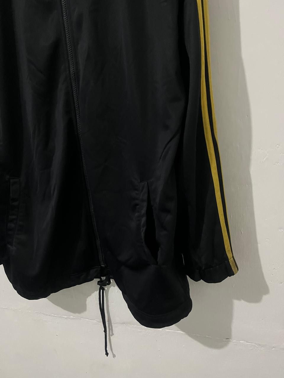 20471120 Vintage U.B.F Track Jacket Striped Y2K style Size US XL / EU 56 / 4 - 12 Thumbnail