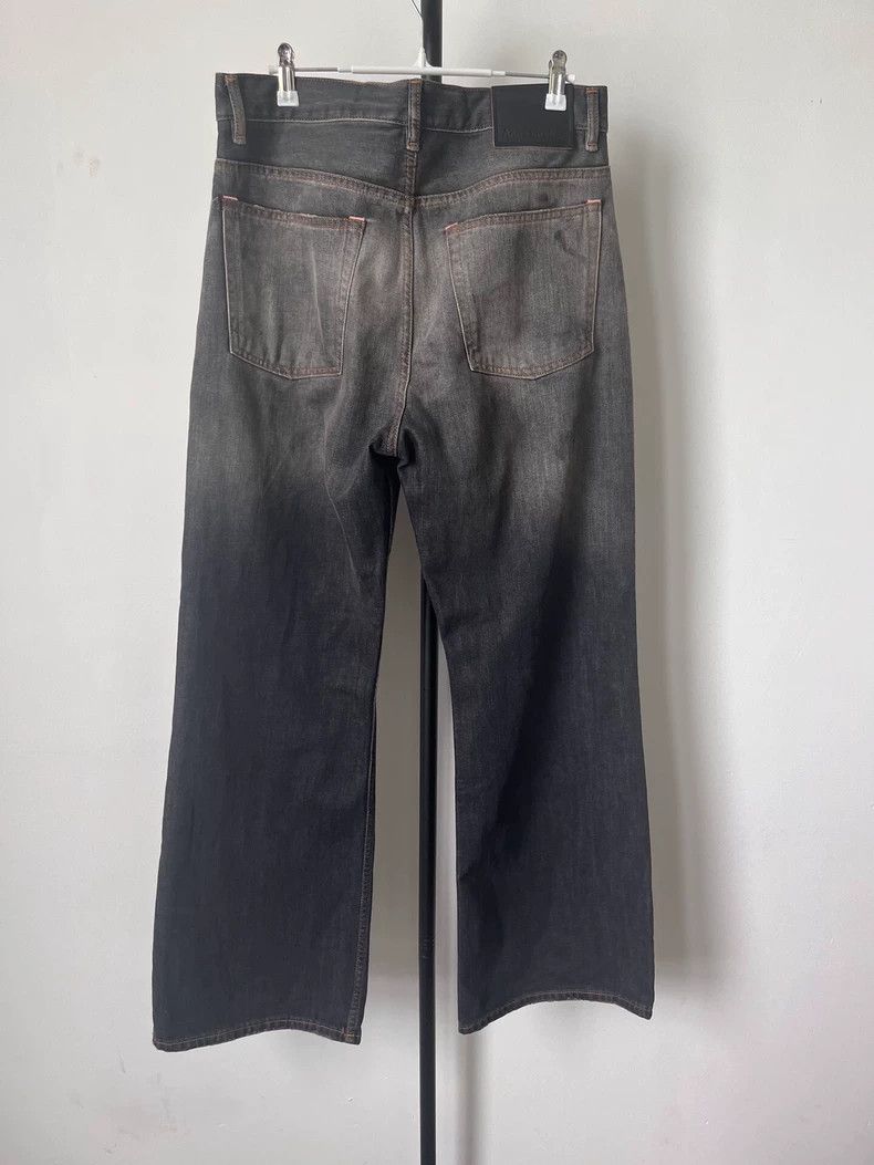 Acne Studios Acne Studios Washed low-waisted wide-leg design jeans Size US 30 / EU 46 - 2 Thumbnail