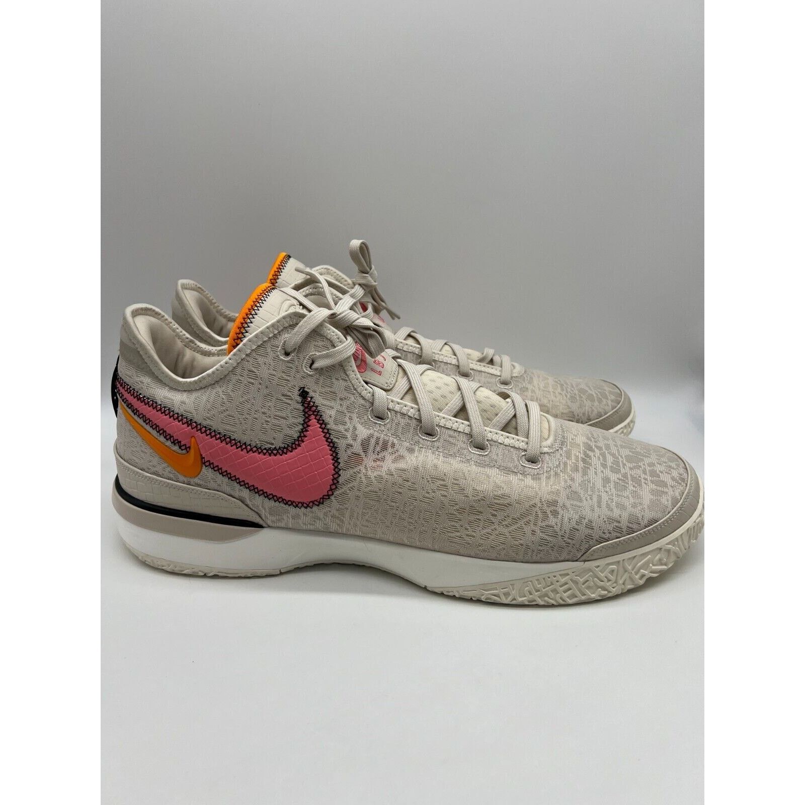 新品⭐︎Lebron gen nxxt AMPD \"First Game\"おまけ付 Nike LeBron NXXT Gen AMPD 