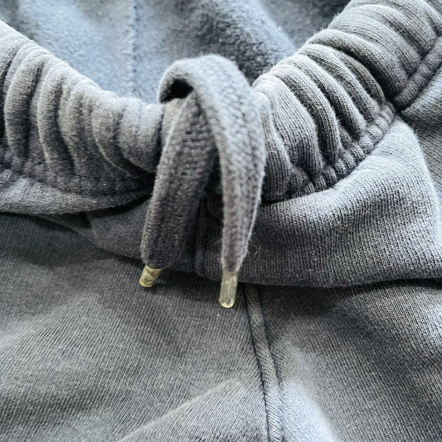 Vintage VINTAGE Nike Navy Blue Warmup Pants Track Bottoms Men XL 1990s Zippered Ankles Drawstring Gray Tag Size US 36 / EU 52 - 5 Thumbnail