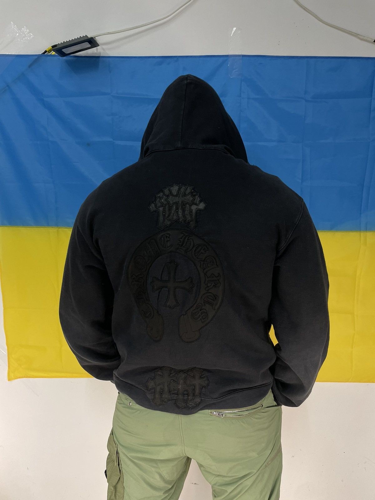 Chrome Hearts Chrome hearts Hoodie Dagger Leather Patch Horseshoe Spellout Size US L / EU 52-54 / 3 - 2 Thumbnail