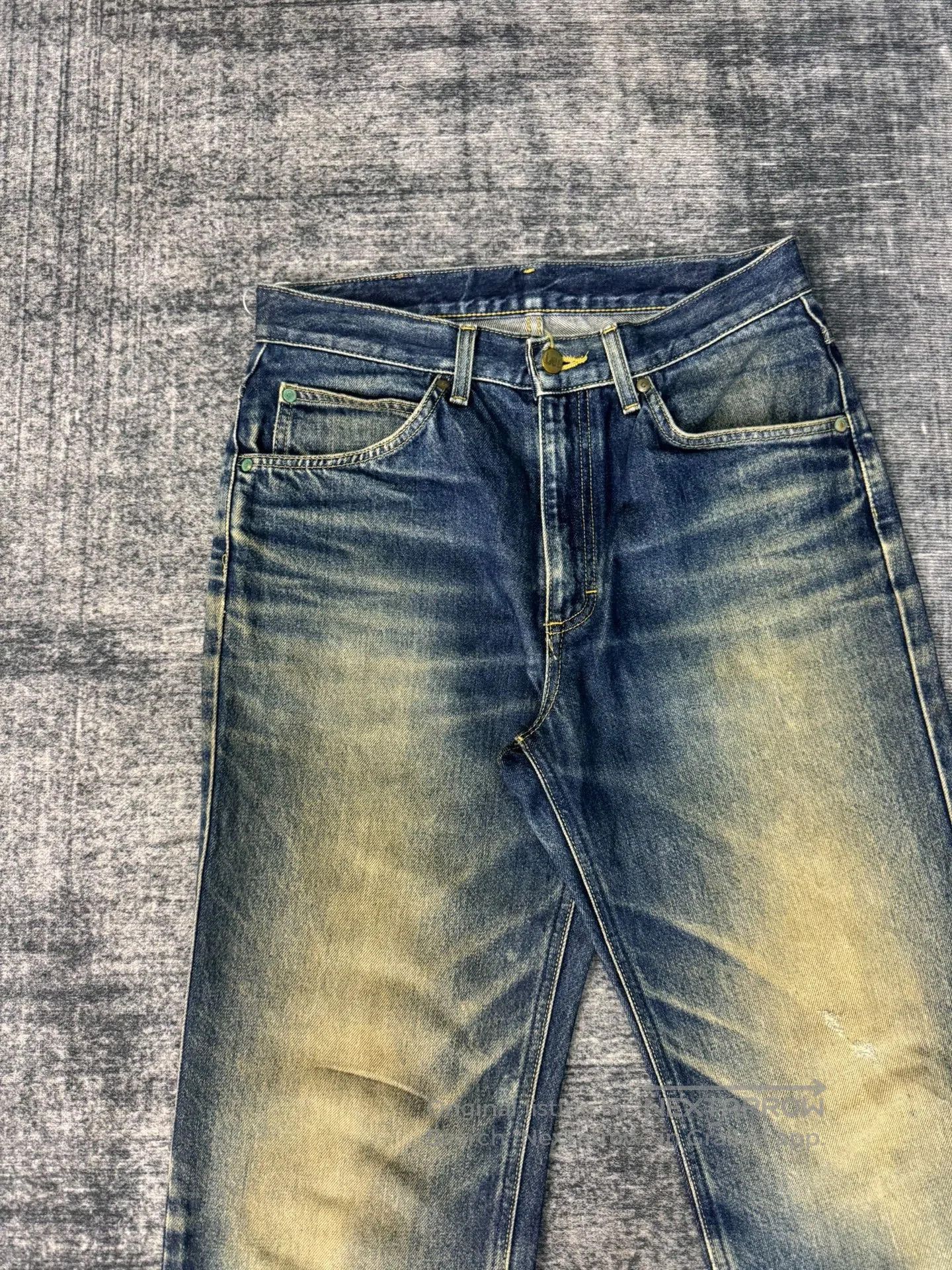 Vintage Vintage Lee 2000s Washed Blue Jeans. Size US 31 - 3 Thumbnail