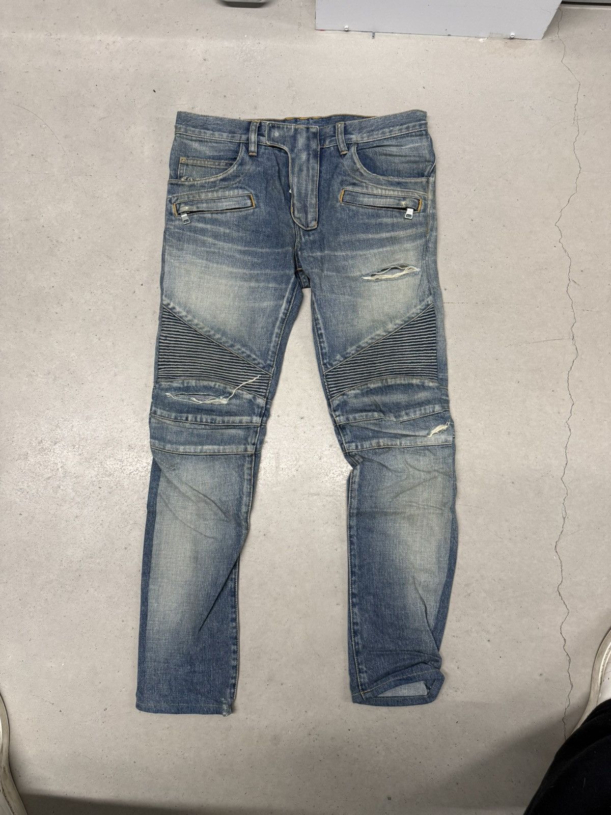 Balmain Balmain Christophe Decarnin washed biker jeans in blue Size US 30 / EU 46 - 1 Thumbnail