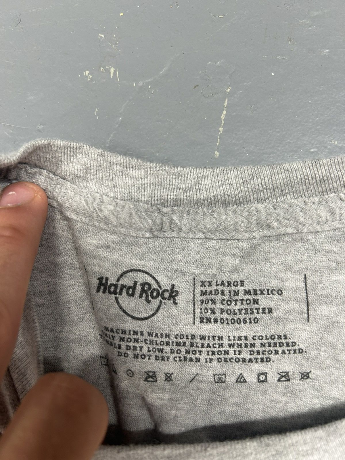 Hard Rock Cafe × Vintage Crazy Vintage Y2K Essential Grey Hard Rock Cafe Tee Shirt Size US XL / EU 56 / 4 - 3 Thumbnail
