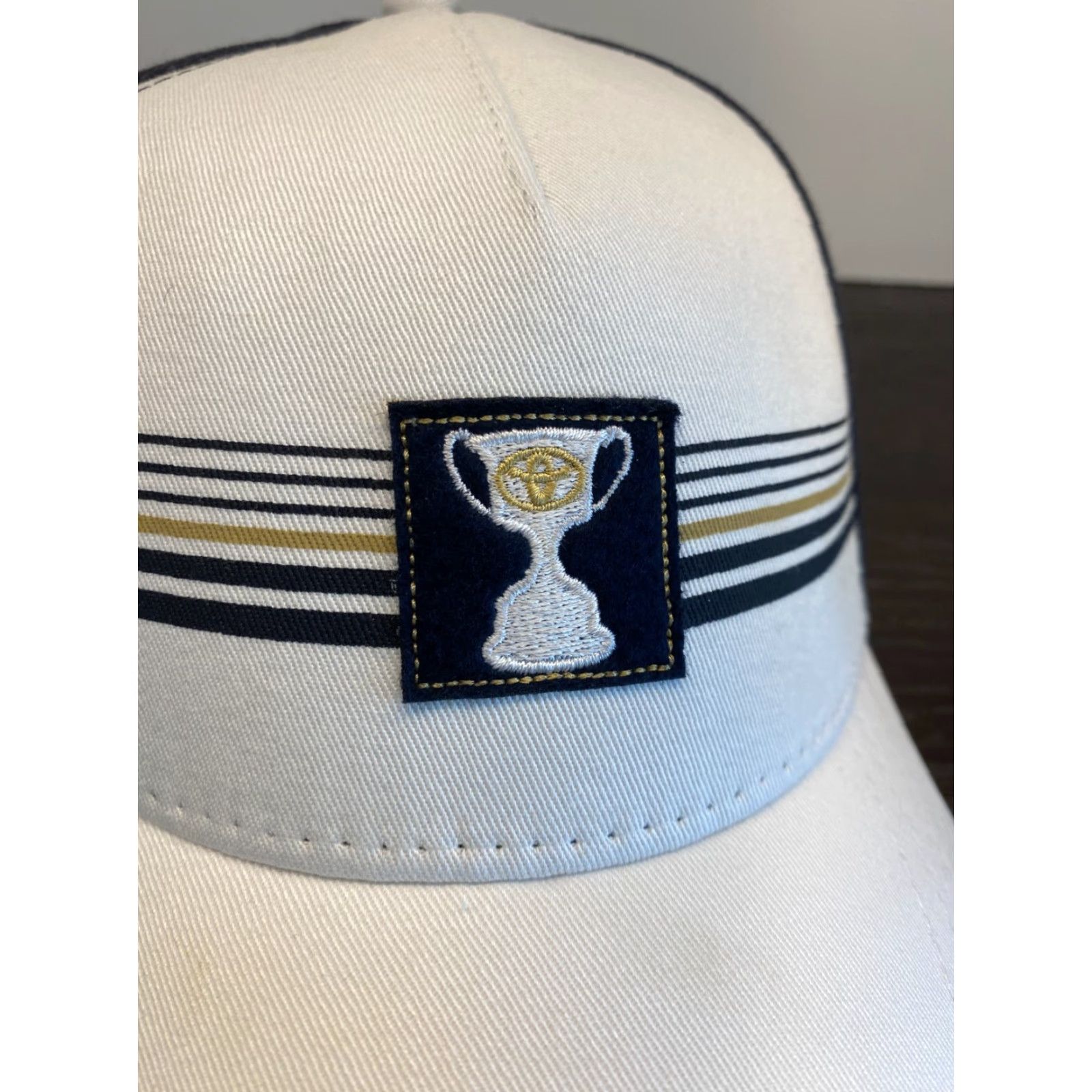 Vintage VINTAGE California PGA Golf Hat Adult One Size White Stripe Adjustable Snapback Men's Size ONE SIZE - 2 Thumbnail