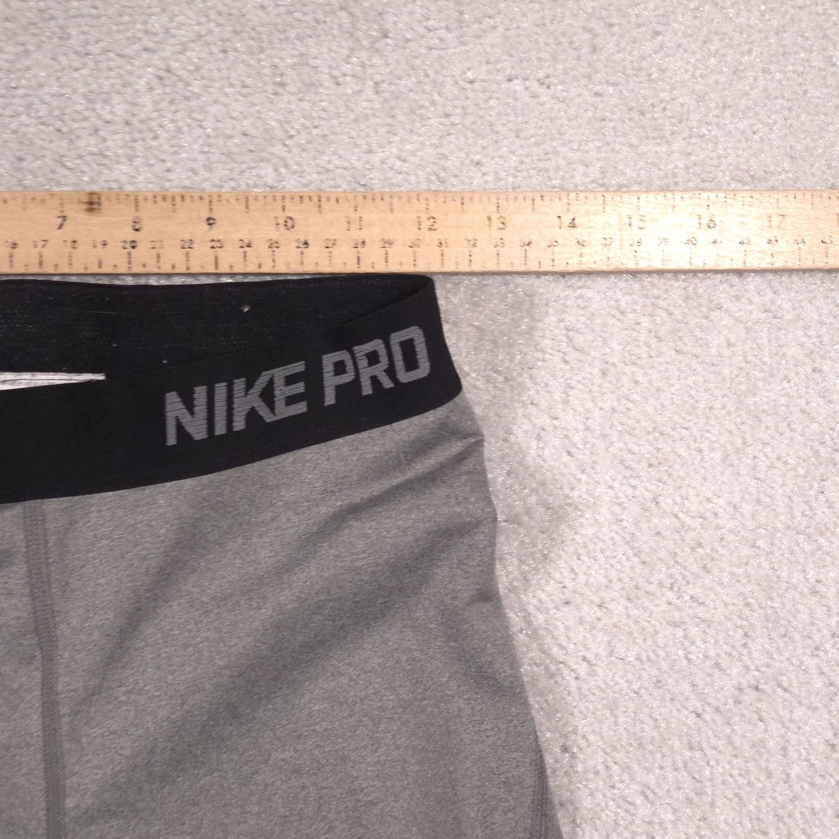 Nike Nike Pro Compression Shorts Womens Medium Gray Dri-FIT Training Running Size 32" / US 10 / IT 46 - 6 Thumbnail