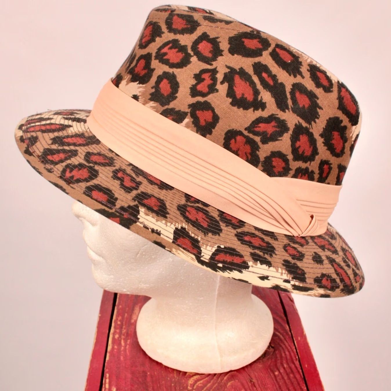 Vintage Item Specifications: Brand: Harcfield Size ONE SIZE - 3 Thumbnail