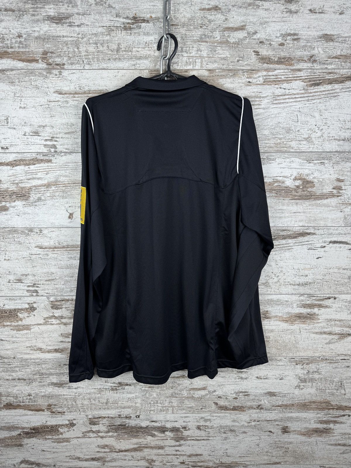 Umbro 2000s Swedish FA Umbro Referee Long-sleeve t-shirt jersey Size US XL / EU 56 / 4 - 13 Thumbnail
