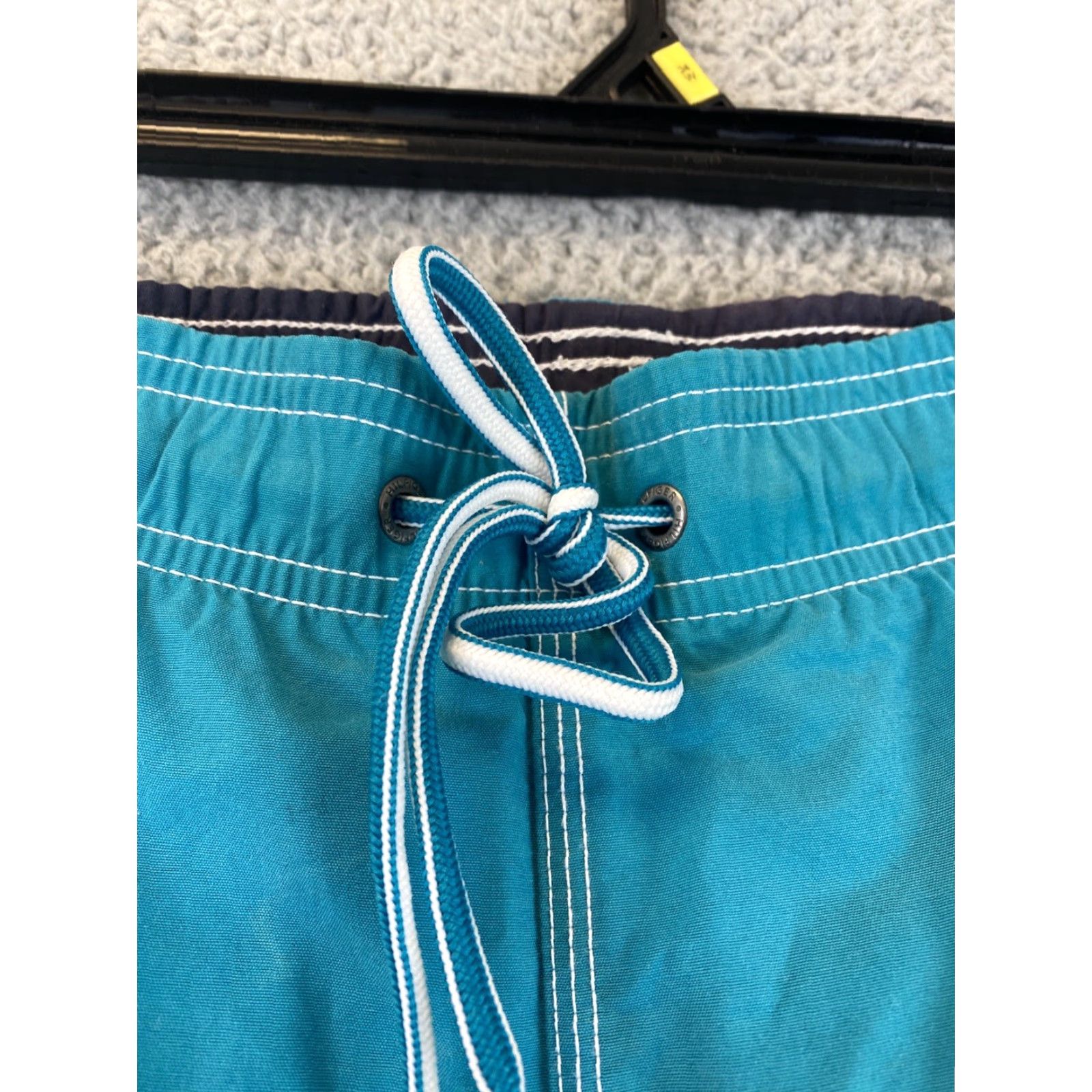 Tommy Hilfiger Tommy Hilfiger SZ XXL Mens Mint Green Khaki Casual Shorts Classic Fit 58-21 Regular Size 40 Green Chino Surf Sorts / 58-21 Size US 40 / EU 56 - 5 Thumbnail