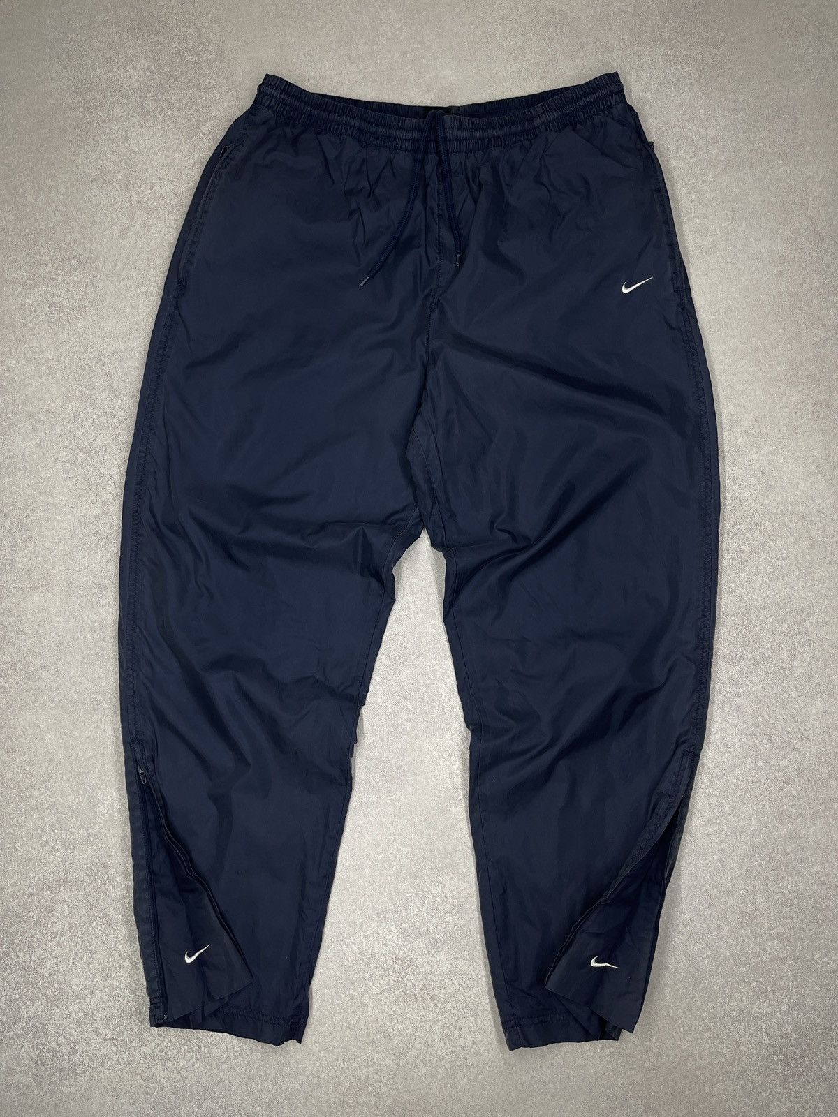 Nike Vintage Nike Nylon Sweatpants Navy Triple Swoosh Y2K ACG Size US 36 / EU 52 - 2 Thumbnail