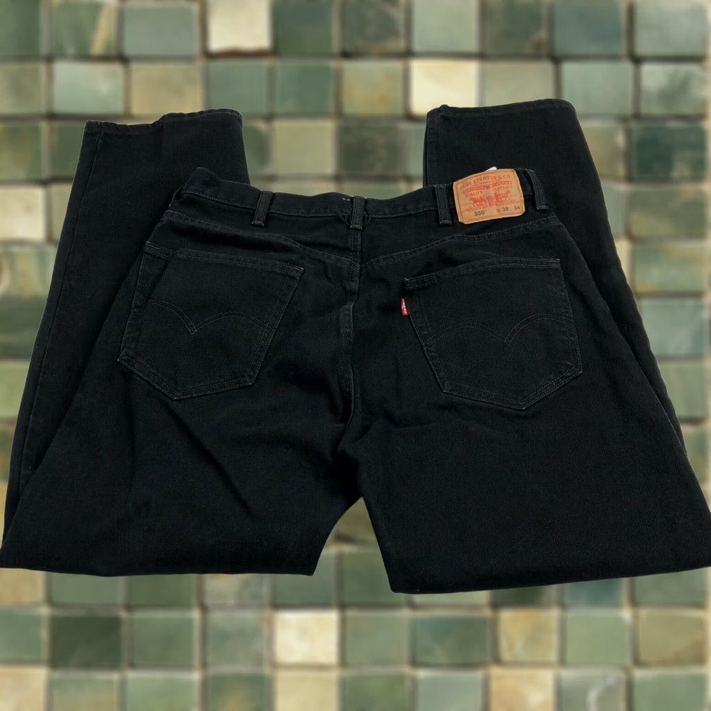Levi's Levis 550 Relaxed Fit Jeans 38 x 34 Black Denim USA 90s Grunge Orange Tab Mens Jeans Size US 36 / EU 52 - 1 Thumbnail