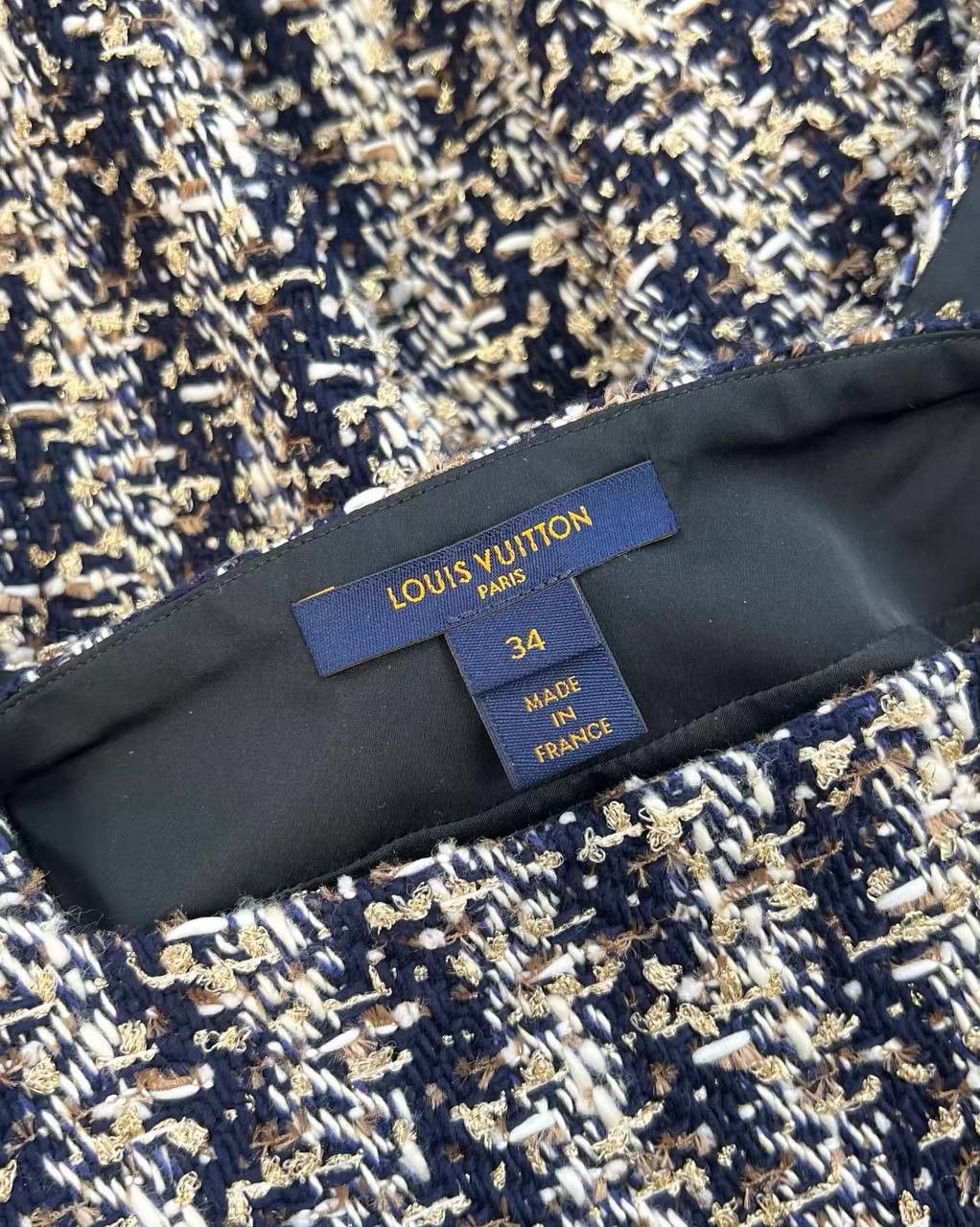 Louis Vuitton Louis Vuitton LV tweed dress with lambswool logo Size XXS / US 00 / IT 34 - 6 Thumbnail