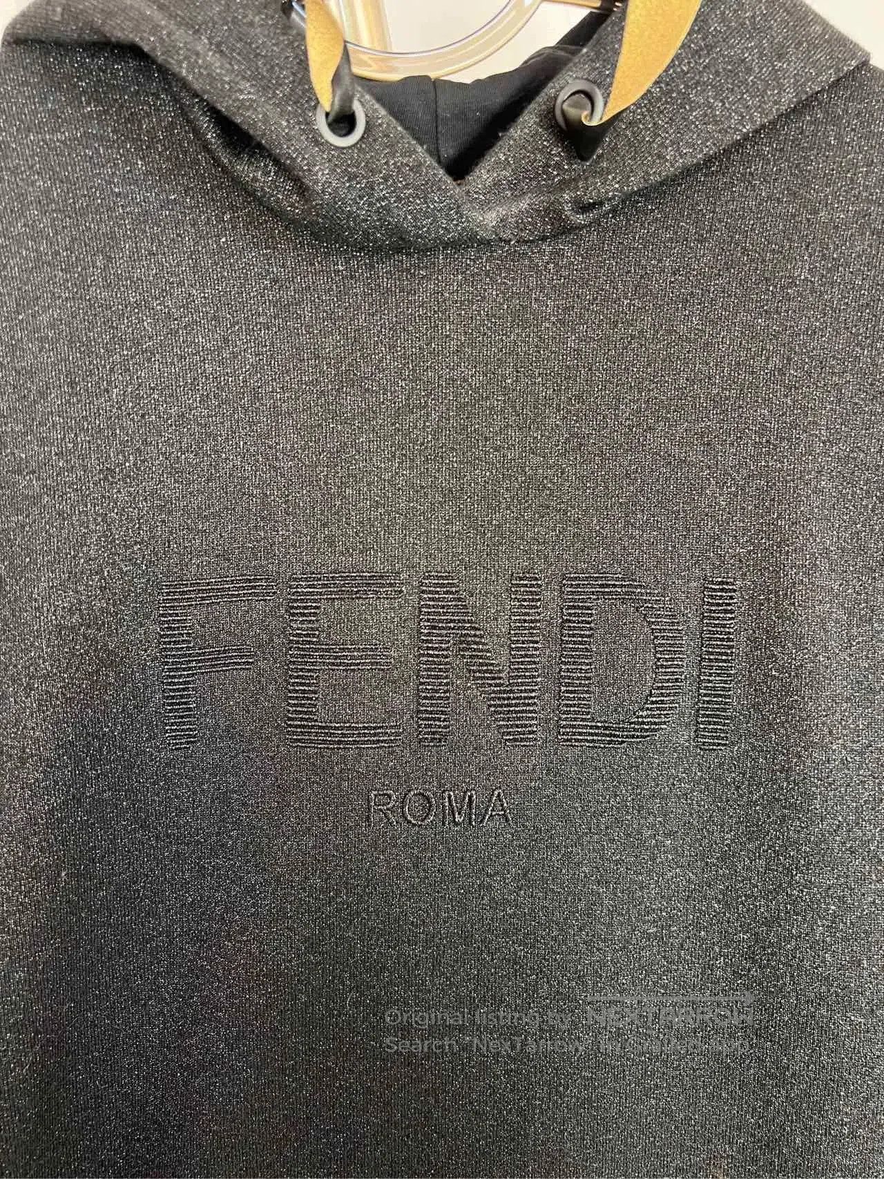Fendi Fendi Women's Black Logo Hoodie XXS. Size US XXS / EU 40 - 4 Thumbnail
