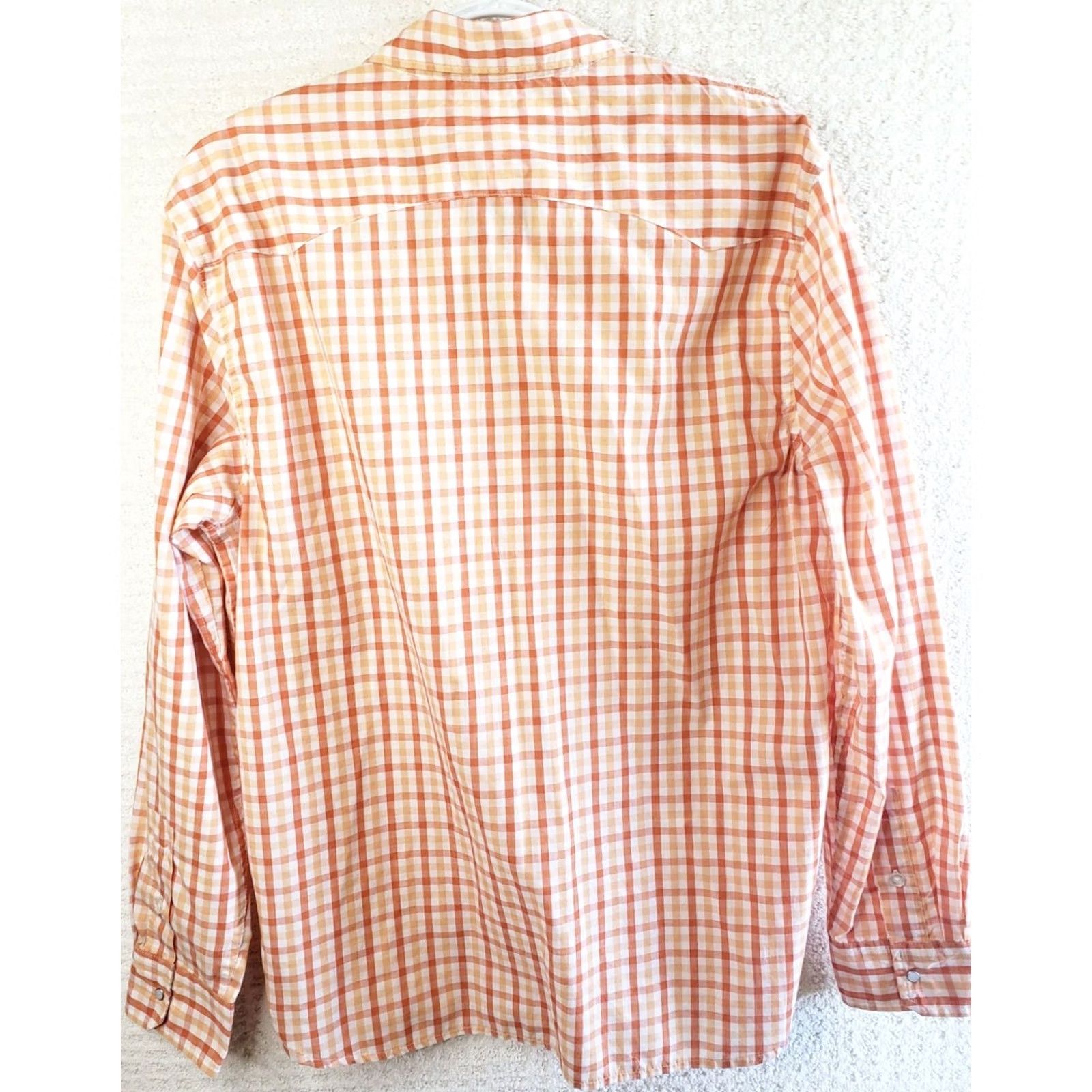 Levi's LEVIS MENS L Long Sleeve Pearl Snap Western Shirt ORANGE WHITE CHECKered Plaids & Checks, Pockets, Logo, Button Closure, Cotton Blend Size US L / EU 52-54 / 3 - 6 Thumbnail
