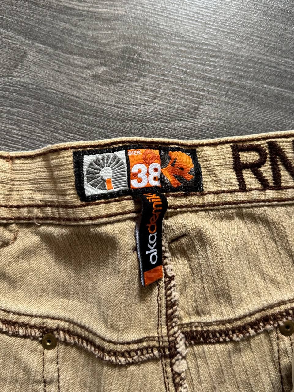 Akademiks Vintage Akademiks Baggy Graphic Y2K Jeans Size 38 Wide Leg Size US 38 / EU 54 - 9 Thumbnail