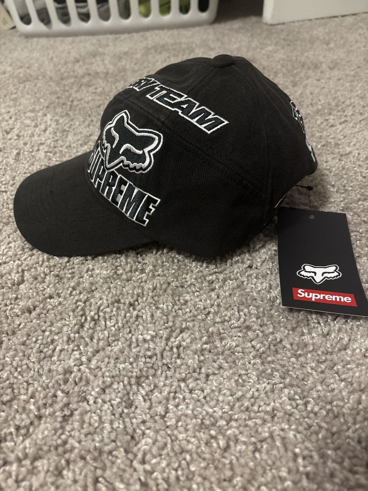 Fox Racing × Supreme Supreme Fox Racing Hat Size ONE SIZE - 2 Thumbnail