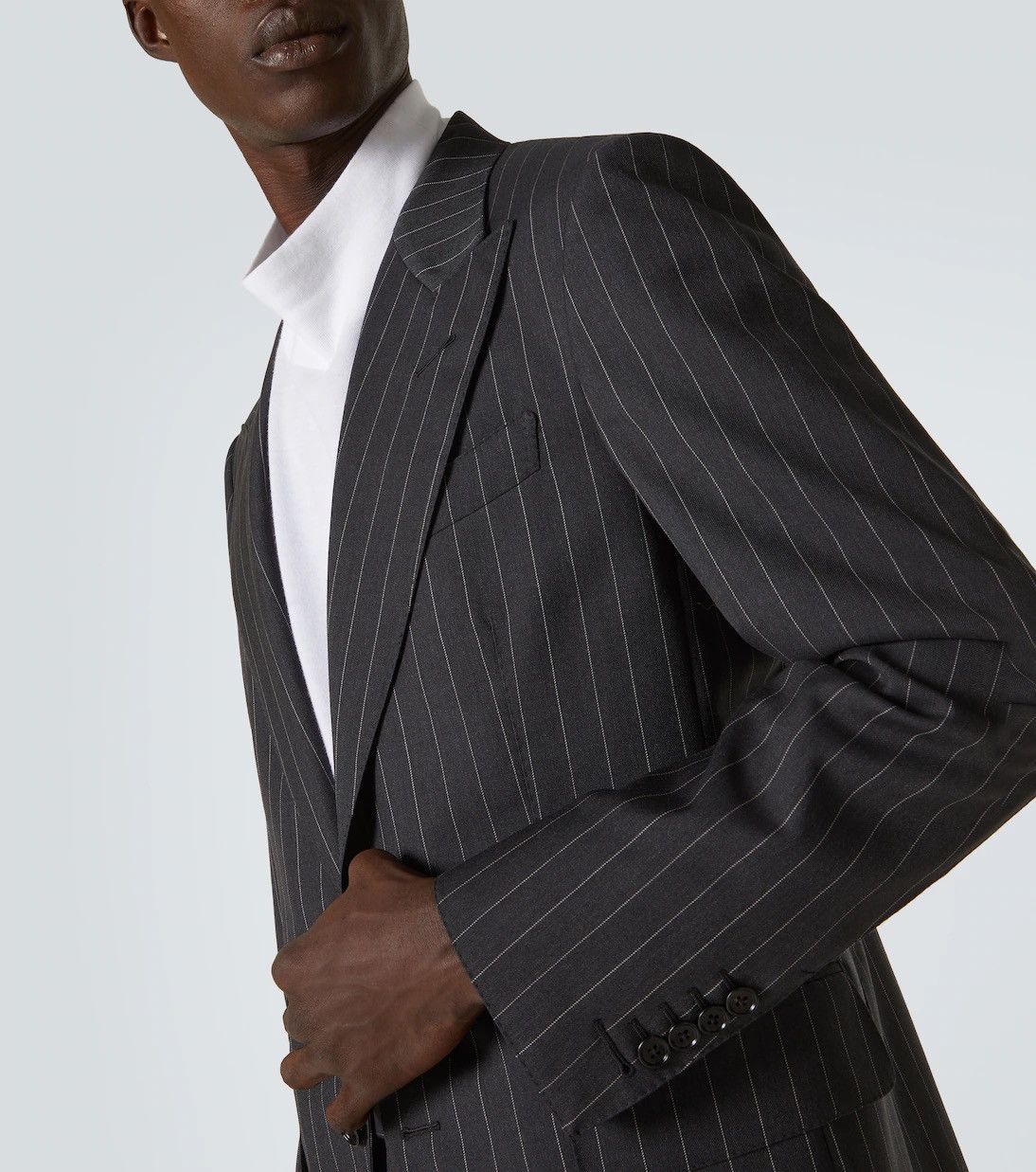 Brioni Brioni Dark Charcoal Grey Pinstripe 3 Piece Suit Wool 44R Size 44R - 1 Thumbnail