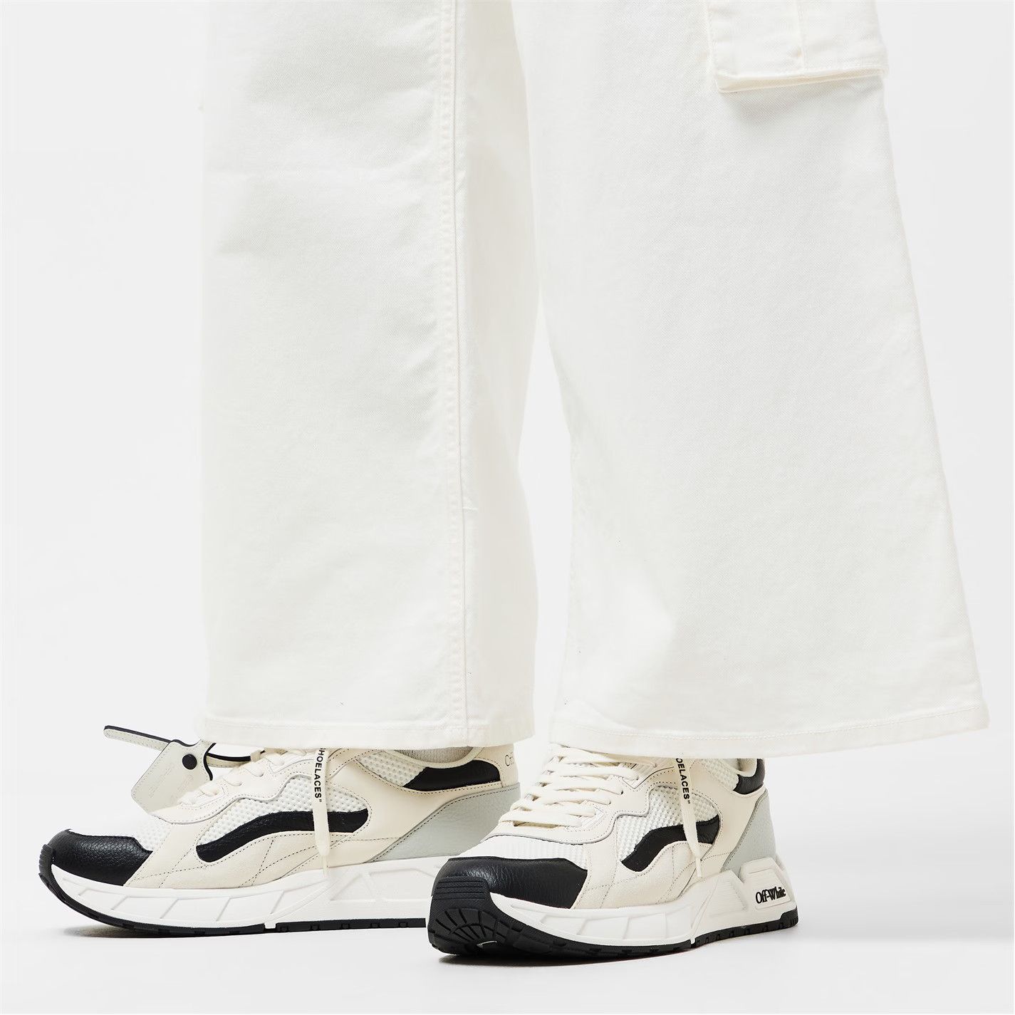 Off-White o1g2r1mq0226 Panelled Chunky Low-Top Trainers in Multicolor Size US 5.5 / EU 38 - 4 Thumbnail