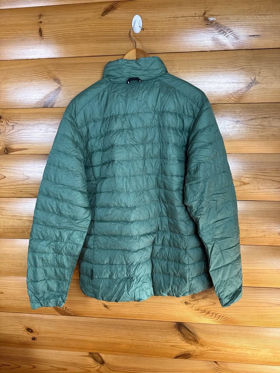 Jack Wolfskin Jack Wolfskin Down Jacket Packable Stormlock Lightweight Size US L / EU 52-54 / 3 - 5 Thumbnail