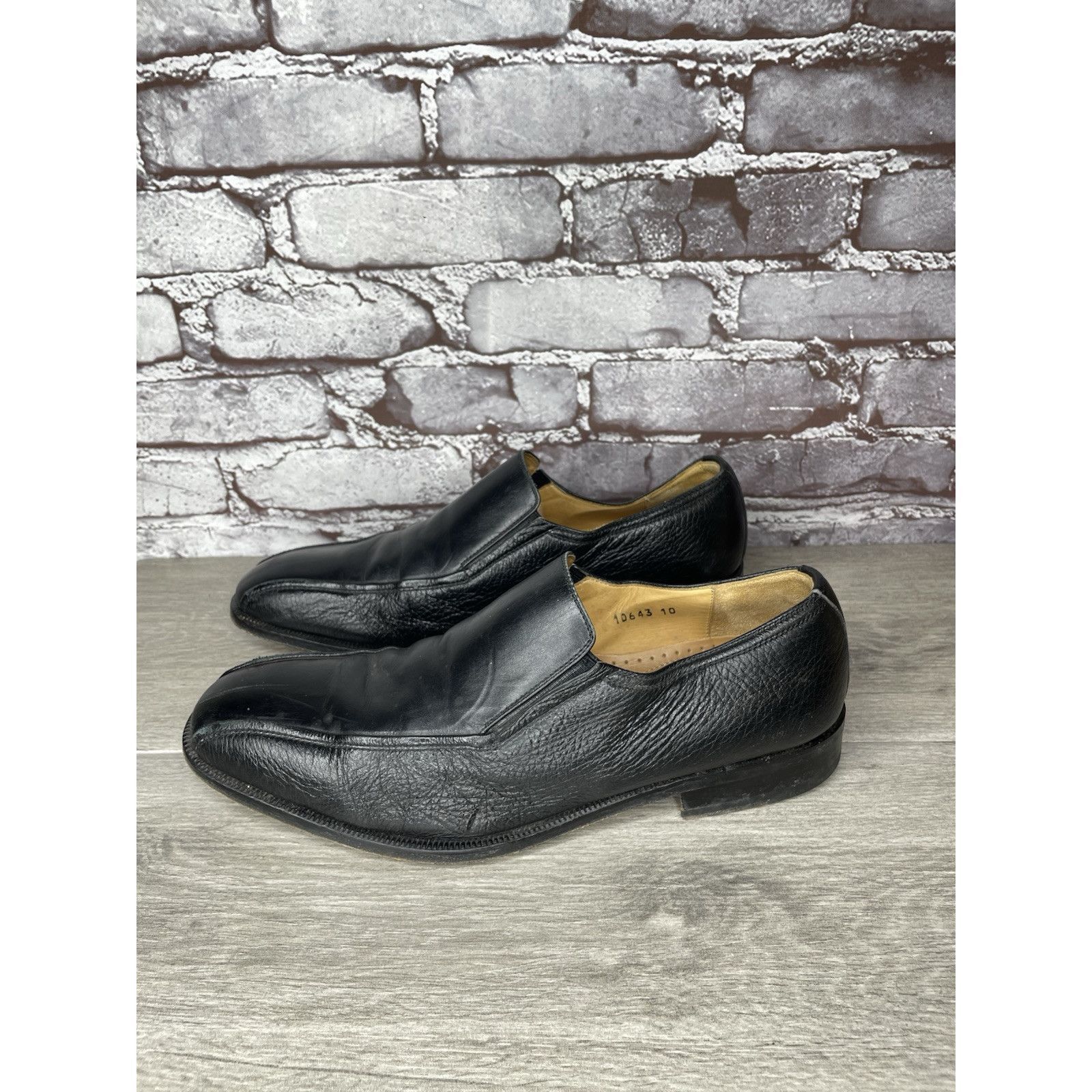 Magnanni Magnanni 10643 Black Leather Slip On Loafers Dress Shoes Men Size US 10 / EU 43 - 10 Thumbnail