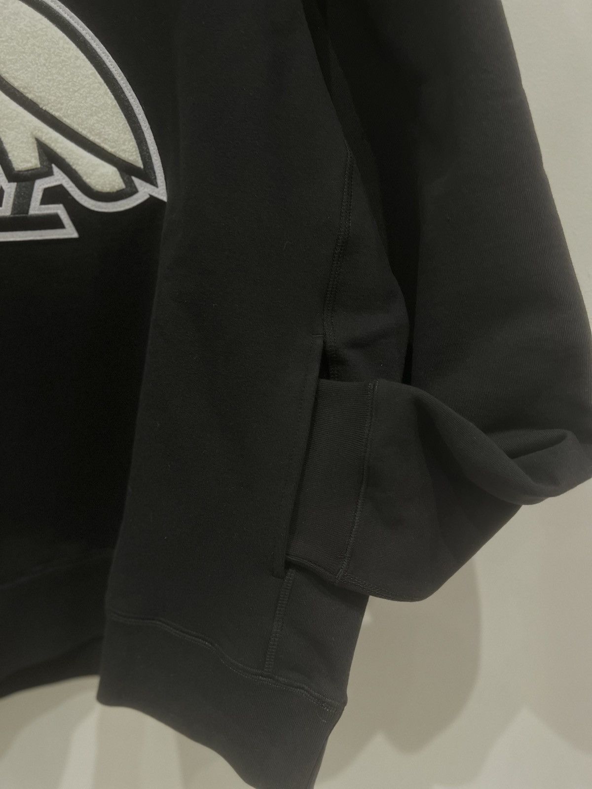 October's Very Own OVO Holiday Owl Hoodie Black Size: XXL Size US XXL / EU 58 / 5 - 3 Thumbnail