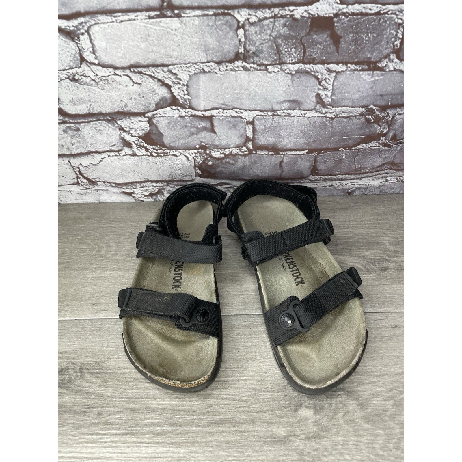 Birkenstock Birkenstock Kalahari Black Cross Country Strap Sandals Women Size US 8 / IT 38 - 13 Thumbnail