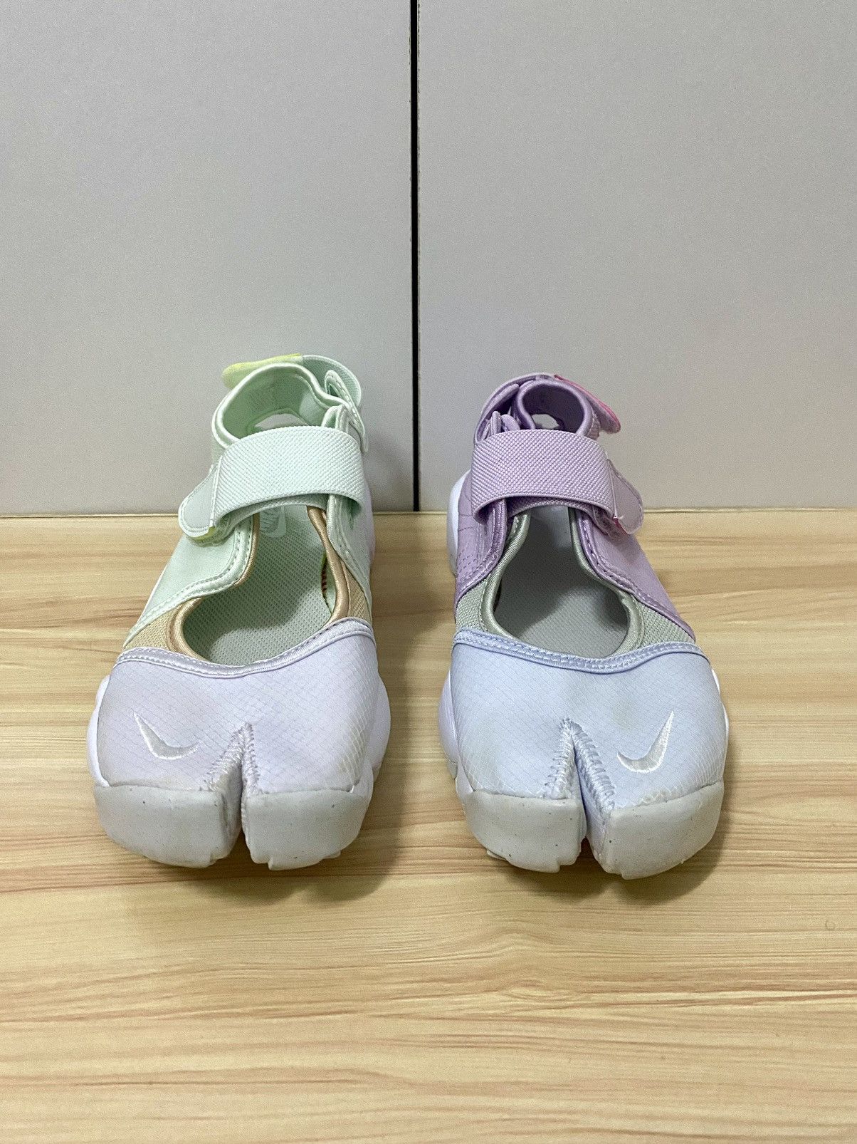 Nike Nike Air Rift Breath Aqua Tabi Women sandals Size US 7 / IT 37 - 2 Thumbnail