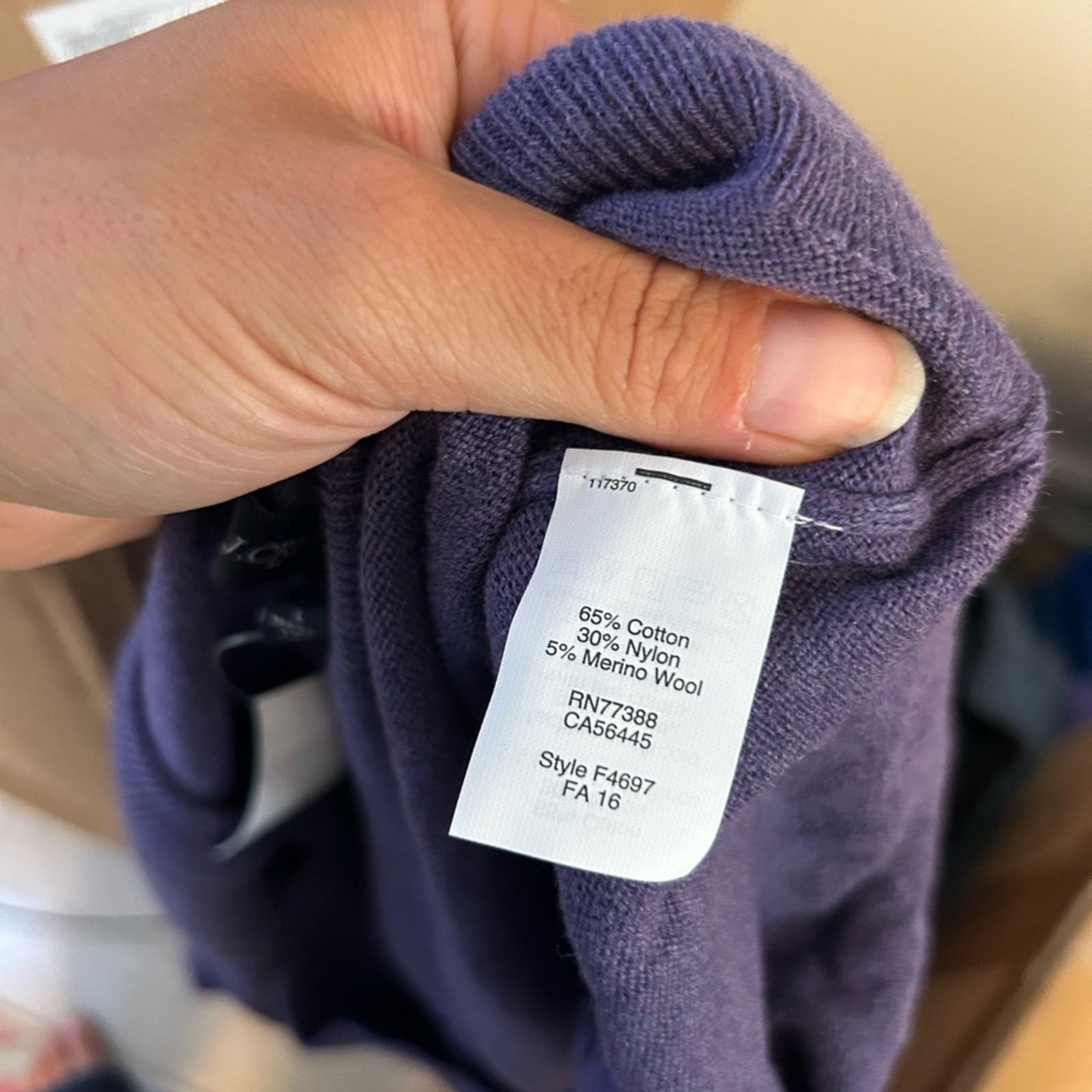 J.Crew J. Crew Men's Purple Cotton Harbor V-Neck Sweater Size US L / EU 52-54 / 3 - 3 Thumbnail