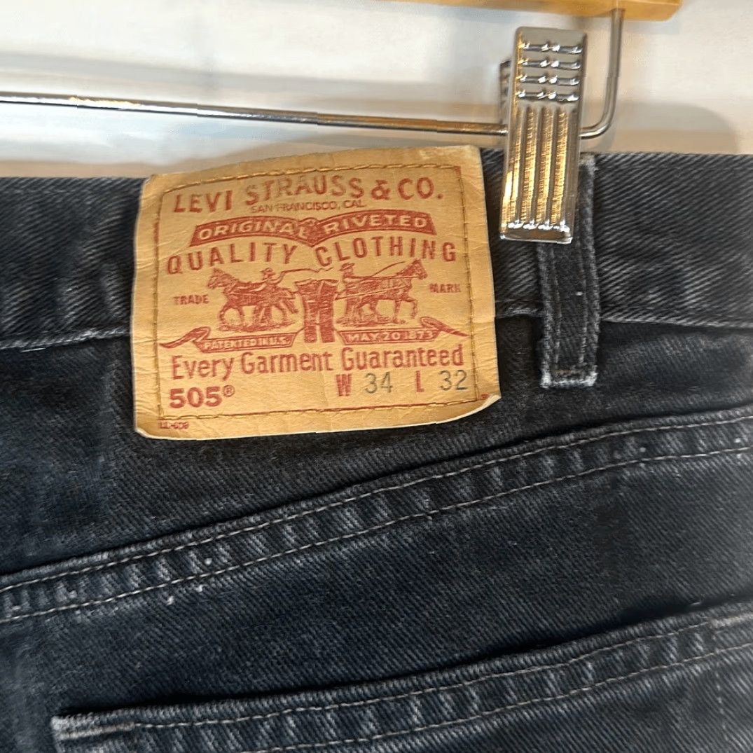 Levi's Levi’s 505 Mens Black Jeans Straight Regular Fit 34x32 100% Cotton Jeans Men Black Straight Leg 34 Mens Size US 34 / EU 50 - 6 Thumbnail