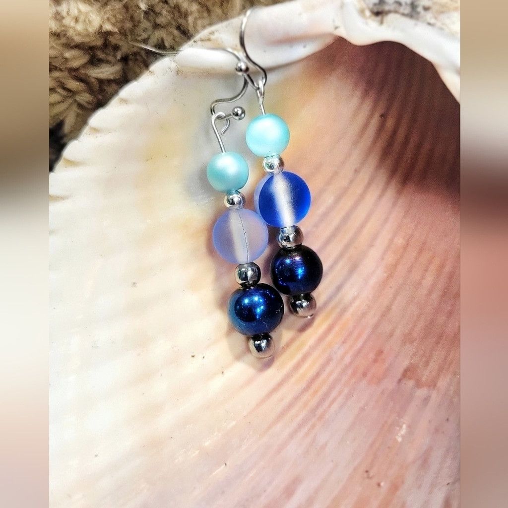 Handmade Matte Mermaid Beaded 3 Tier Drop Earrings Handcrafted Size ONE SIZE - 1 Thumbnail
