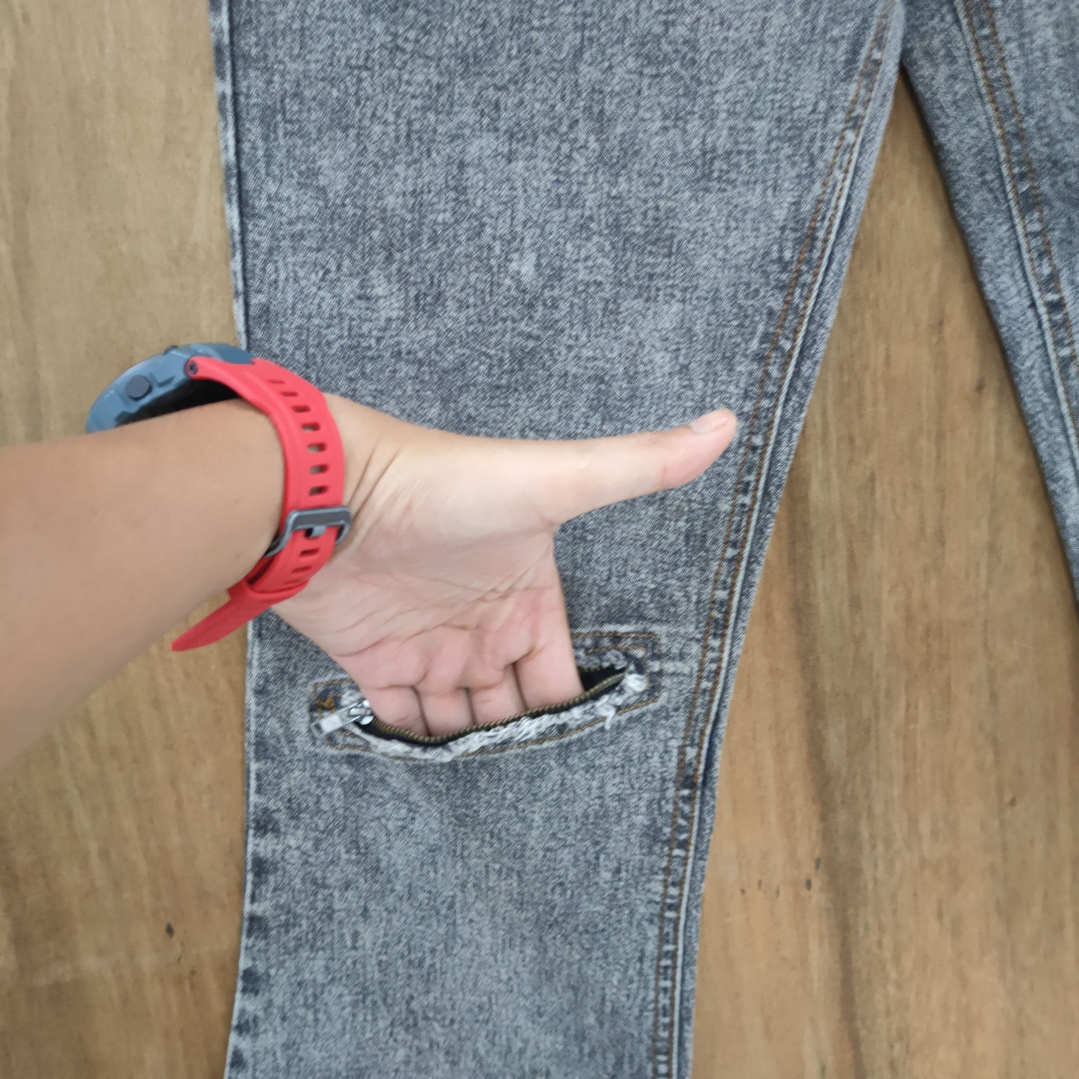 Japanese Brand CYNTHI MULTIZIPPER WOMAN FLARED JEANS PANTS Size US 27 - 10 Thumbnail