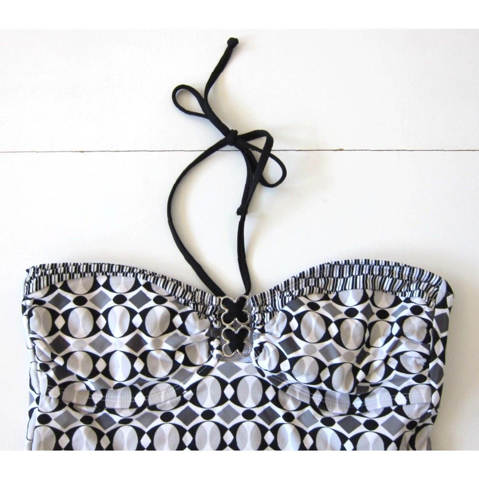 Apt. 9 Apt. 9 Black Grey White Geometric Built In Bra Halter Swimsuit Top Women 10 Size L / US 10 / IT 46 - 3 Thumbnail