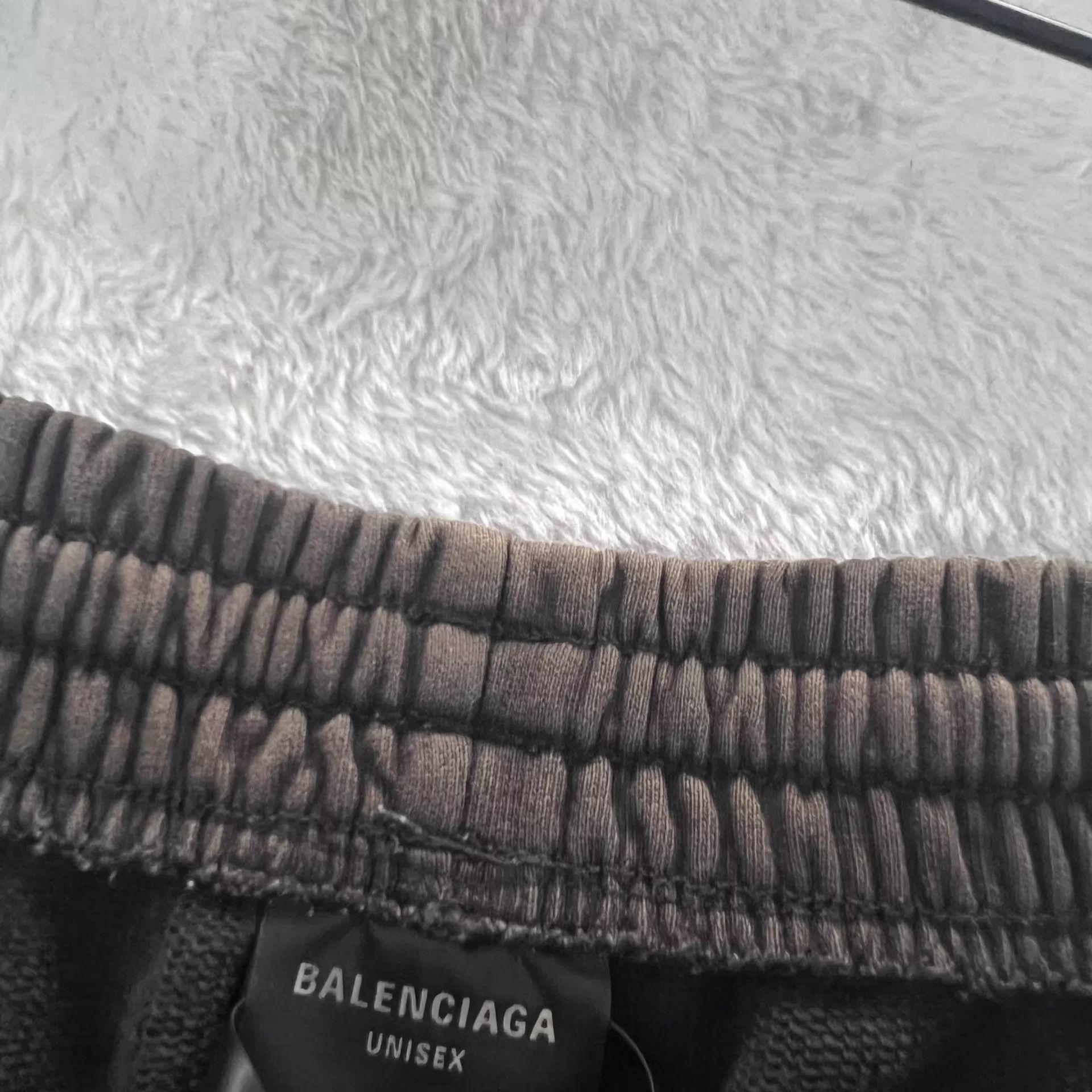 Balenciaga Balenciaga black sports shorts S 95 new color fade Size US 29 - 3 Thumbnail