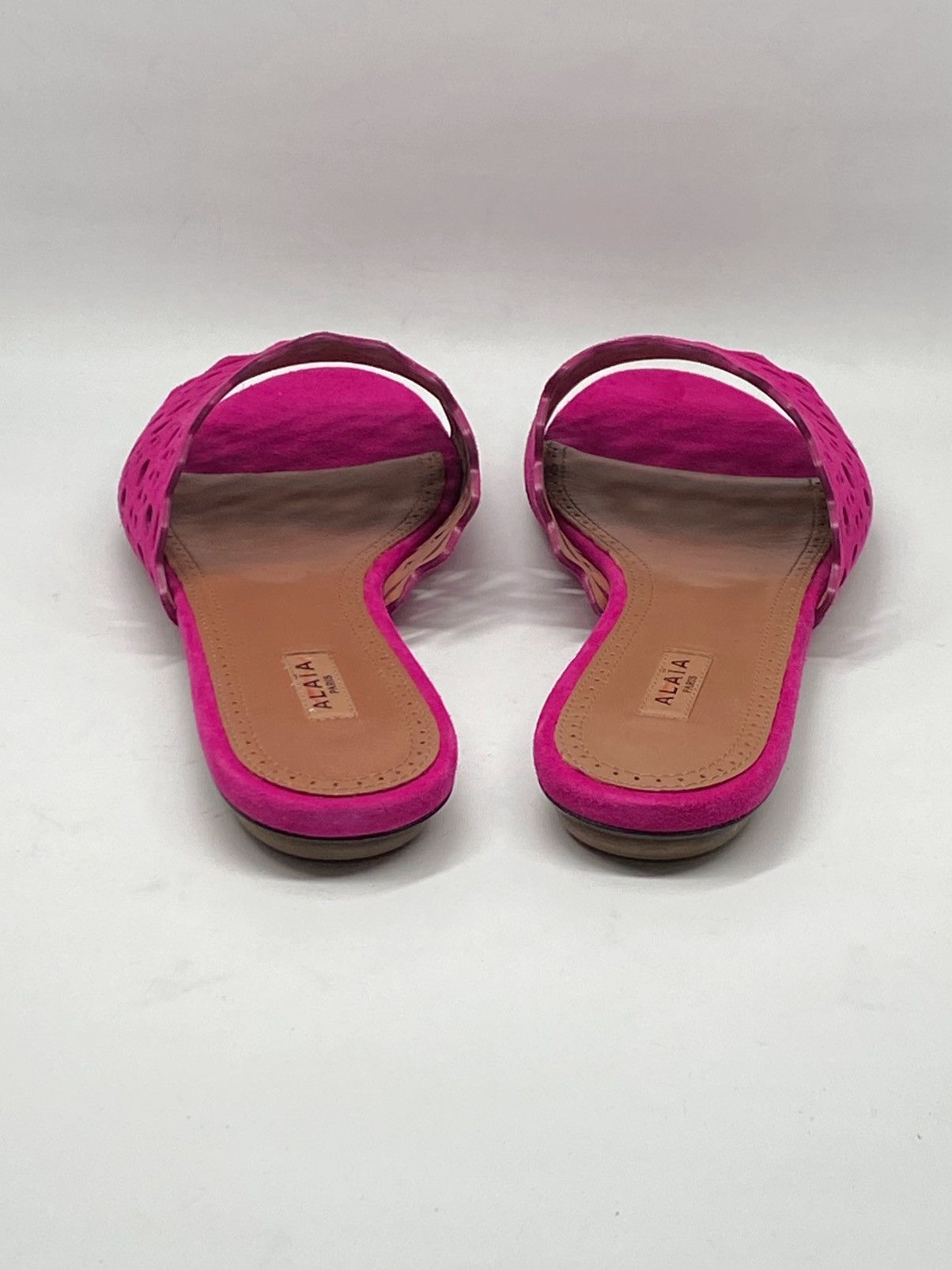 Alaia Alaia Vienne Suede Flat Sandals size 39 Size US 9 / IT 39 - 9 Thumbnail