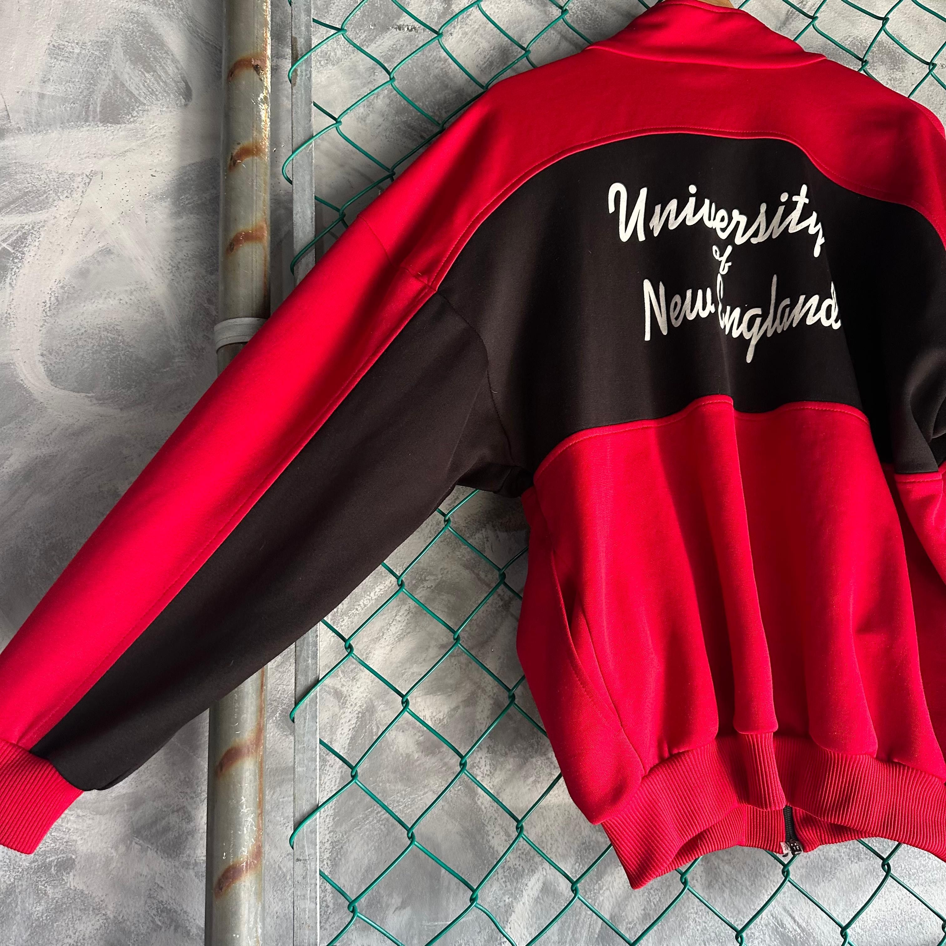 Adidas Vintage Adidas Track Jacket Red University Of New England Size US L / EU 52-54 / 3 - 6 Thumbnail