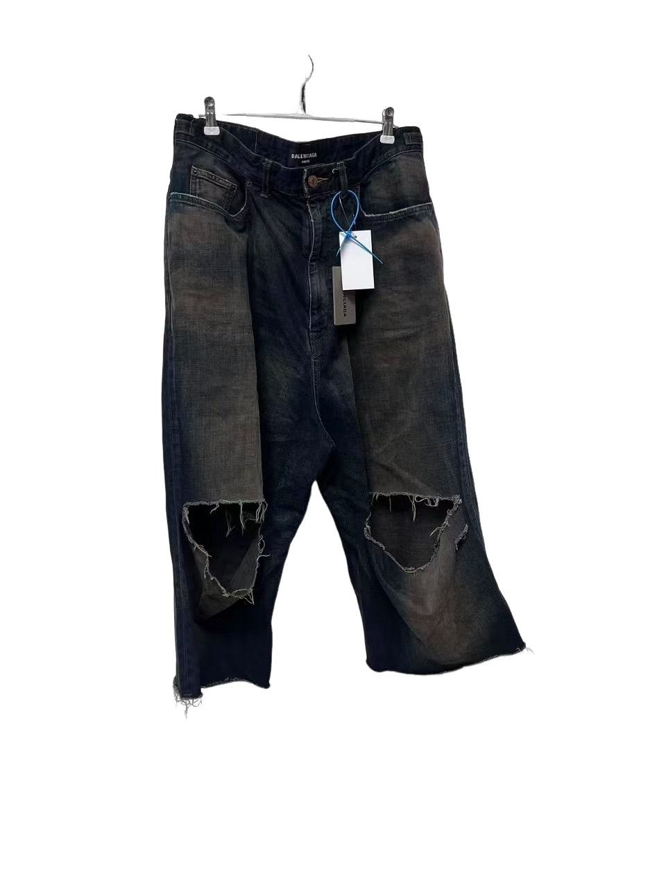 Balenciaga Balenciaga Mud Dye Distressed Denim Jeans Size M Size US 32 / EU 48 - 1 Thumbnail