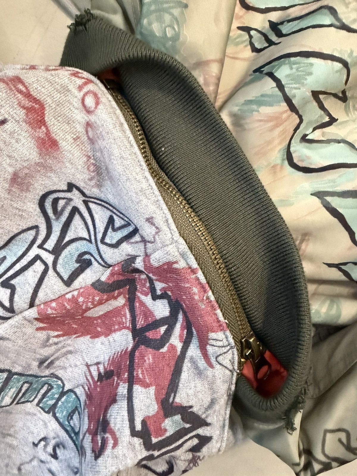 Mowalola Mowalola Graffiti Bomber Size US XL / EU 56 / 4 - 7 Thumbnail