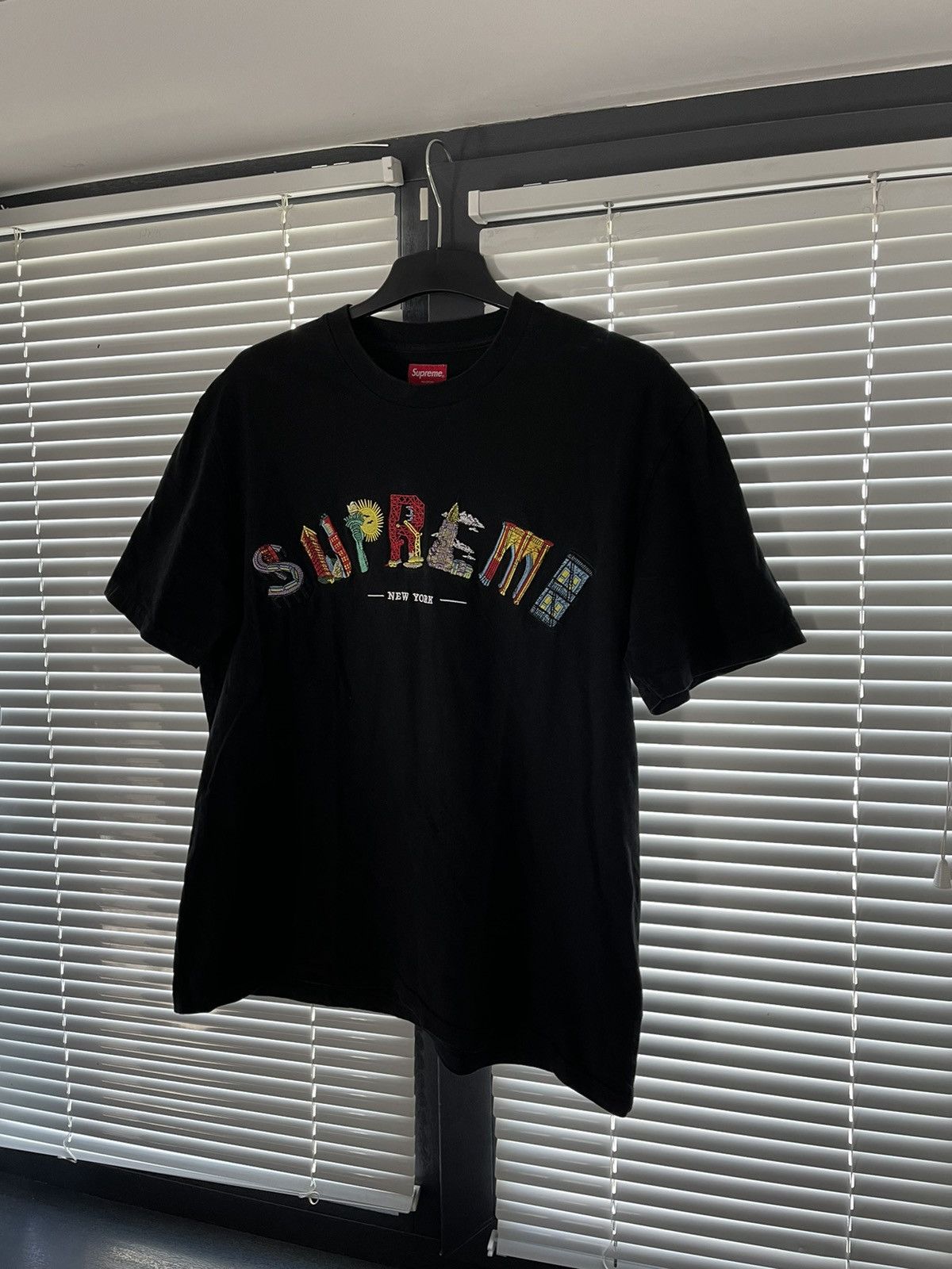 コレクション supreme new york tシャツ