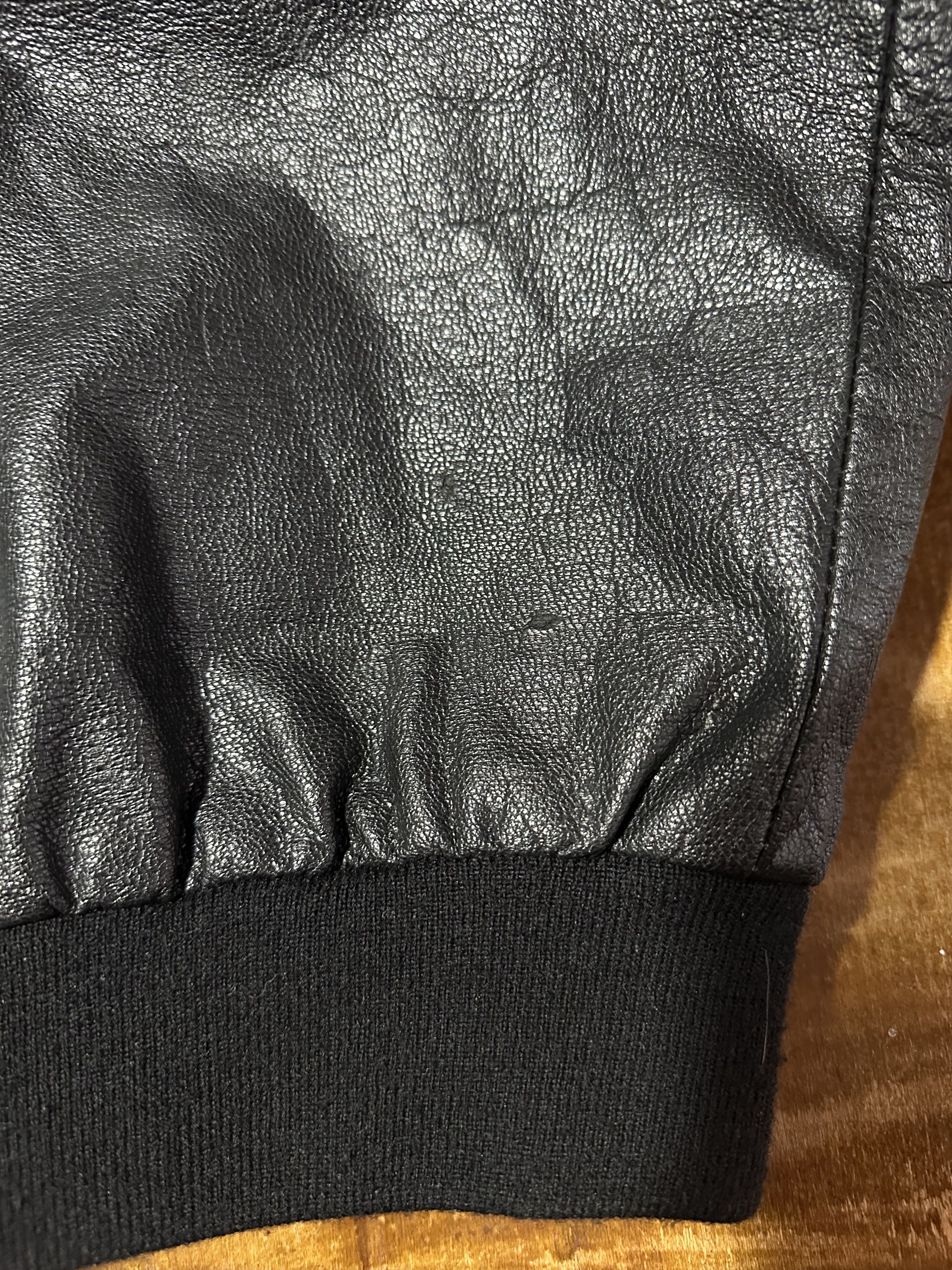 Vintage Men’s Black Genuine Leather Jacket Size US L / EU 52-54 / 3 - 7 Thumbnail