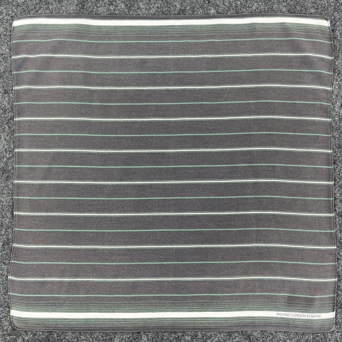 Michiko Koshino London × Vintage Michiko Koshino London Handkerchief / Neckerchief B219 Size ONE SIZE - 1 Thumbnail