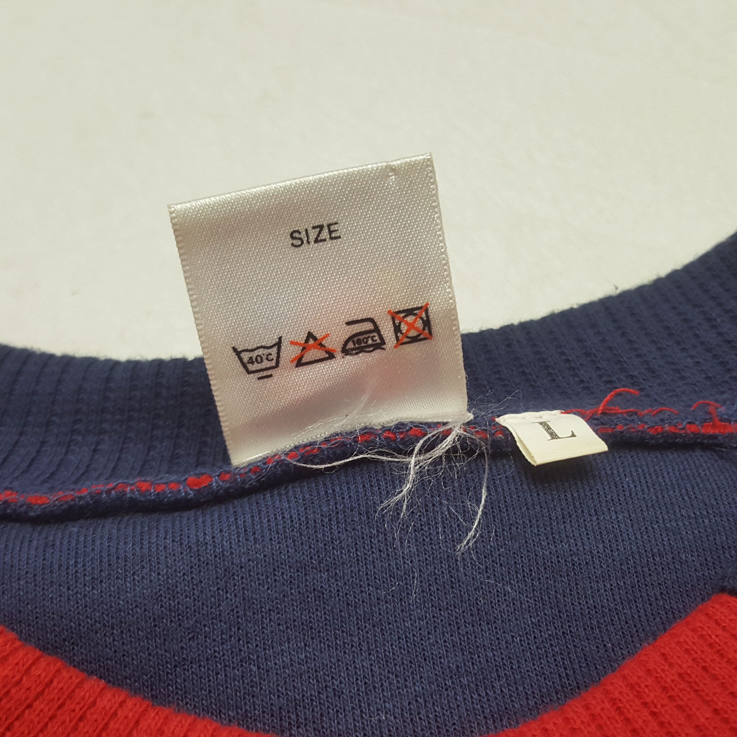 Disney × Mickey Mouse × Vintage Vintage Disney Mickey Mouse Sweatshirt Size US M / EU 48-50 / 2 - 5 Thumbnail