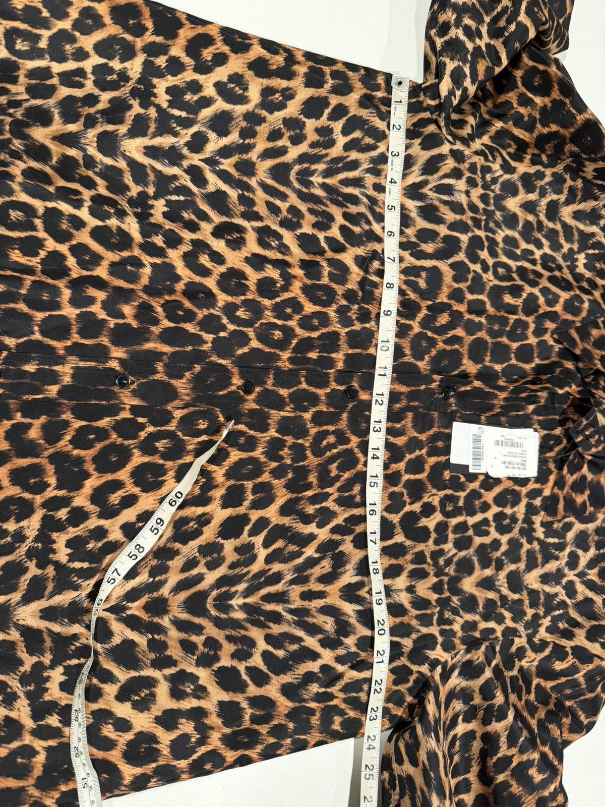 Saint Laurent Paris Saint Laurent leopard silk shirt. U $2500 Size US XL / EU 56 / 4 - 10 Thumbnail